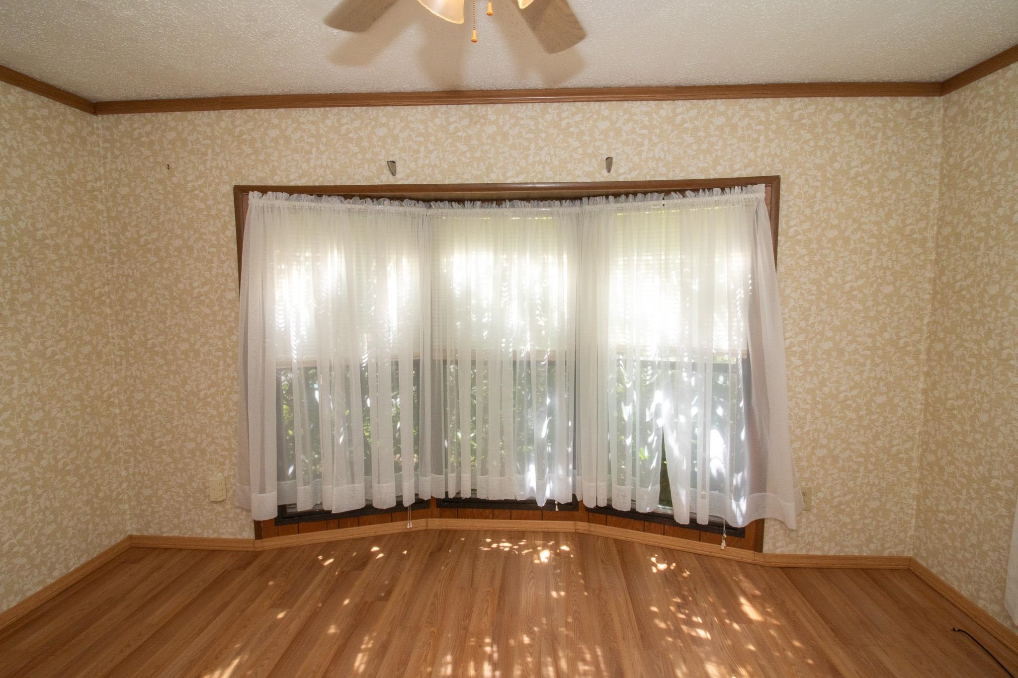11 N Dewberry Ln, Rochester, NH 03867-5214