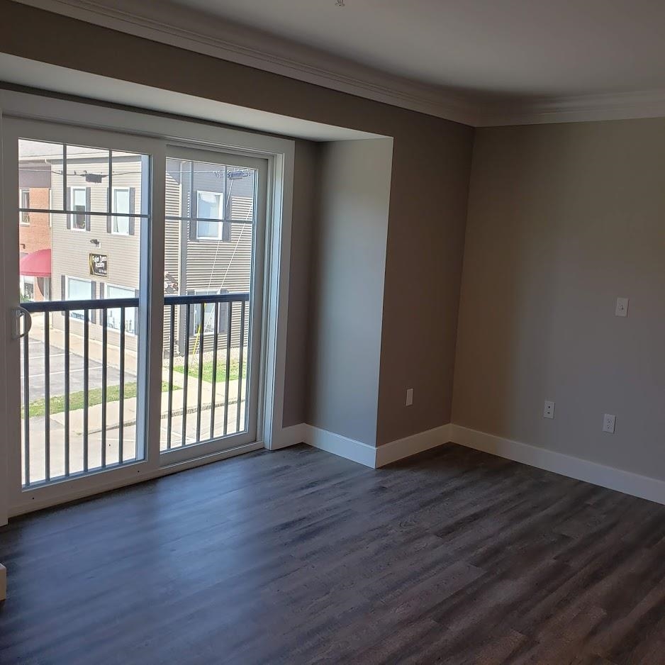 10 Fourth St #504, Dover, NH 03820