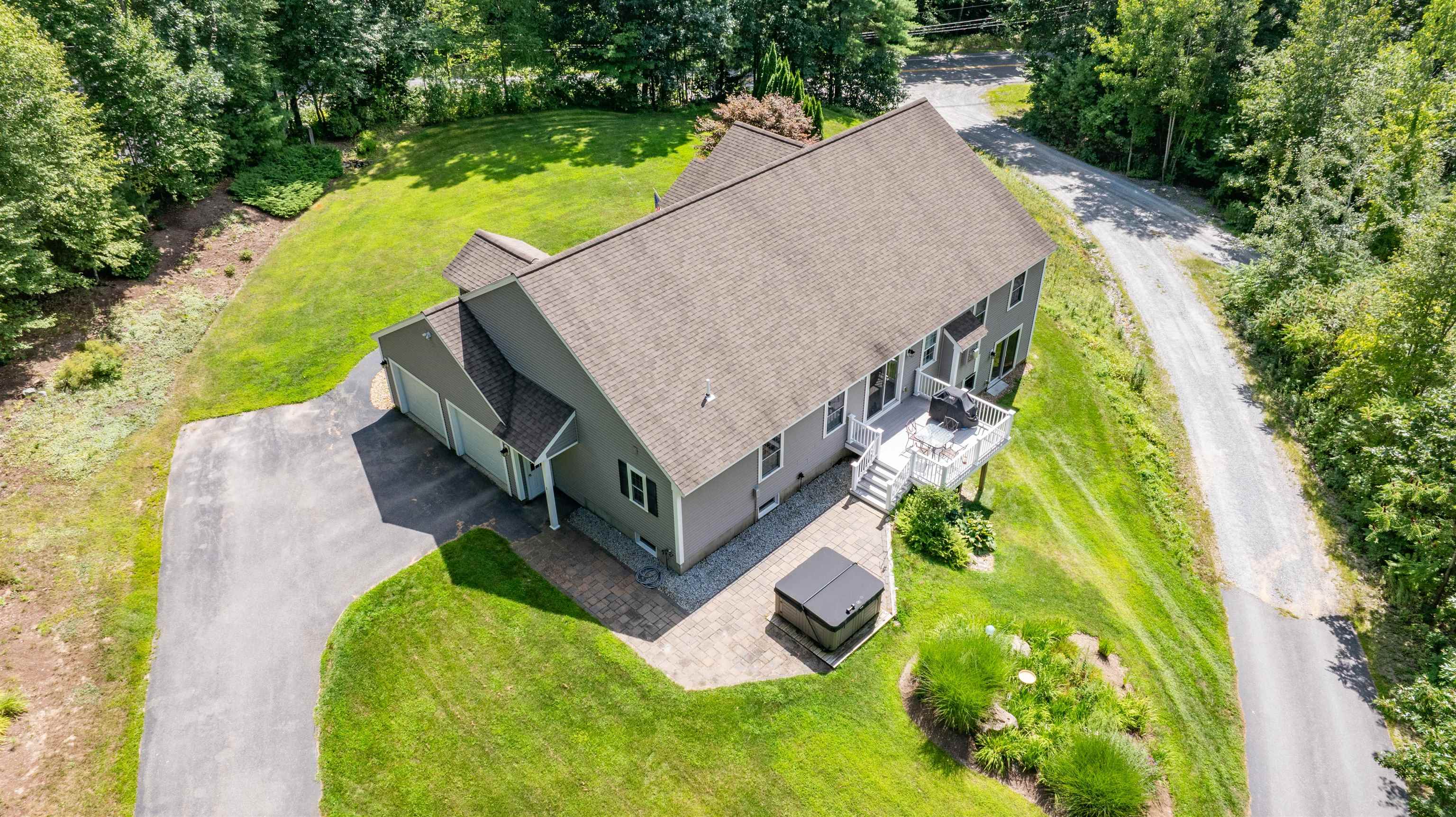 1 Charles Way, Hollis, NH 03049