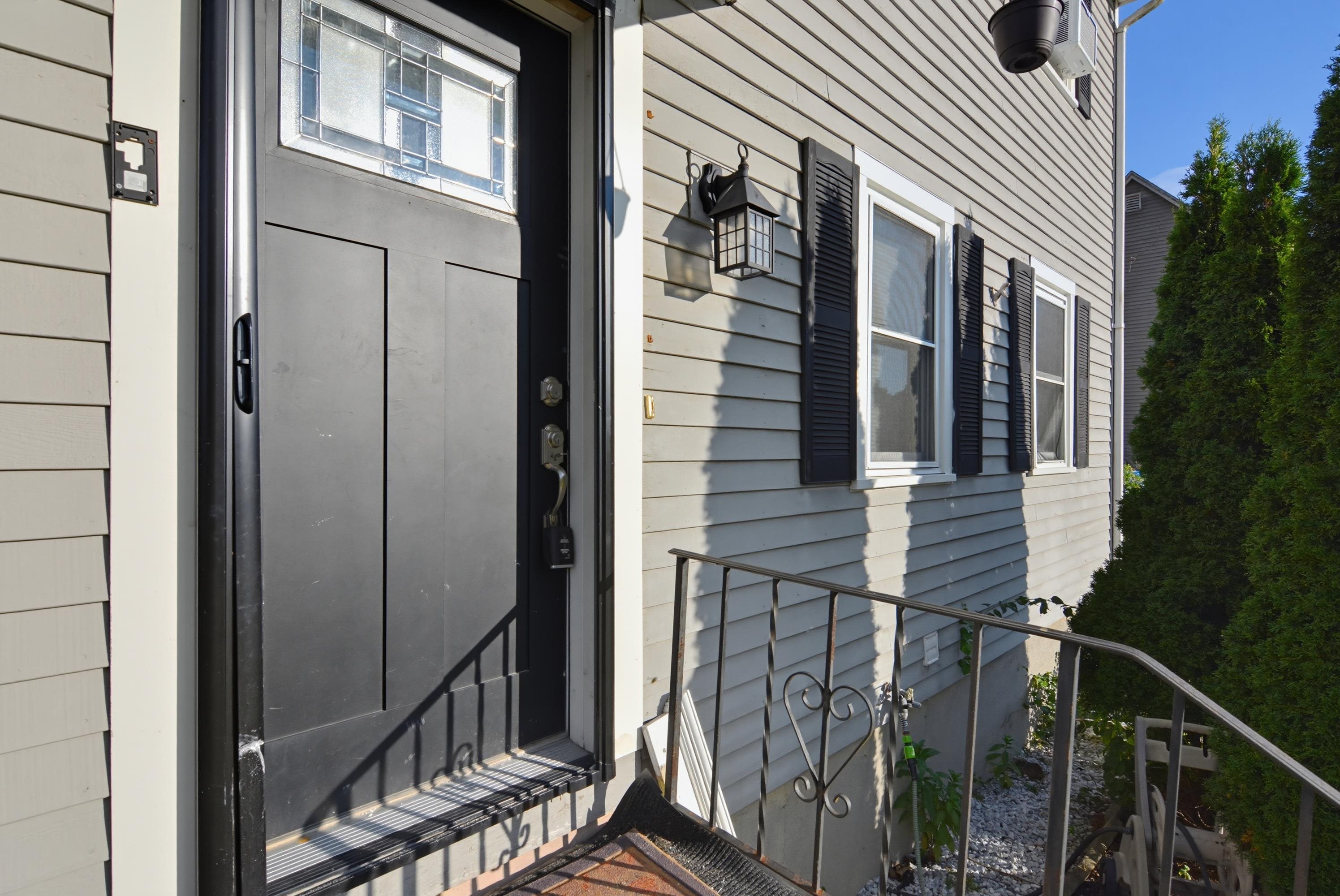 27 Tiger Tail Cir #R, Derry, NH 03038