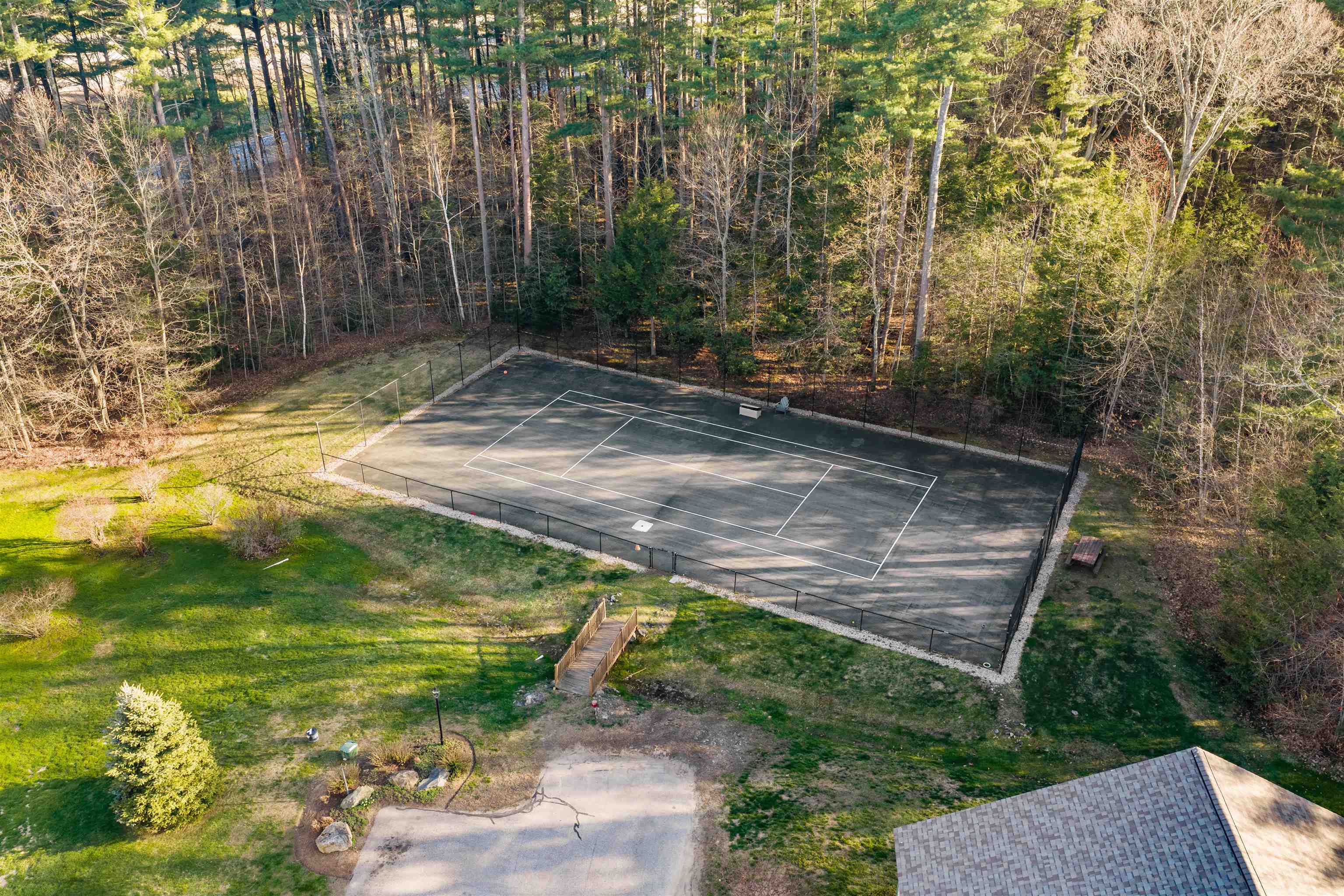 24 Deborah Ln, Dover, NH 03820
