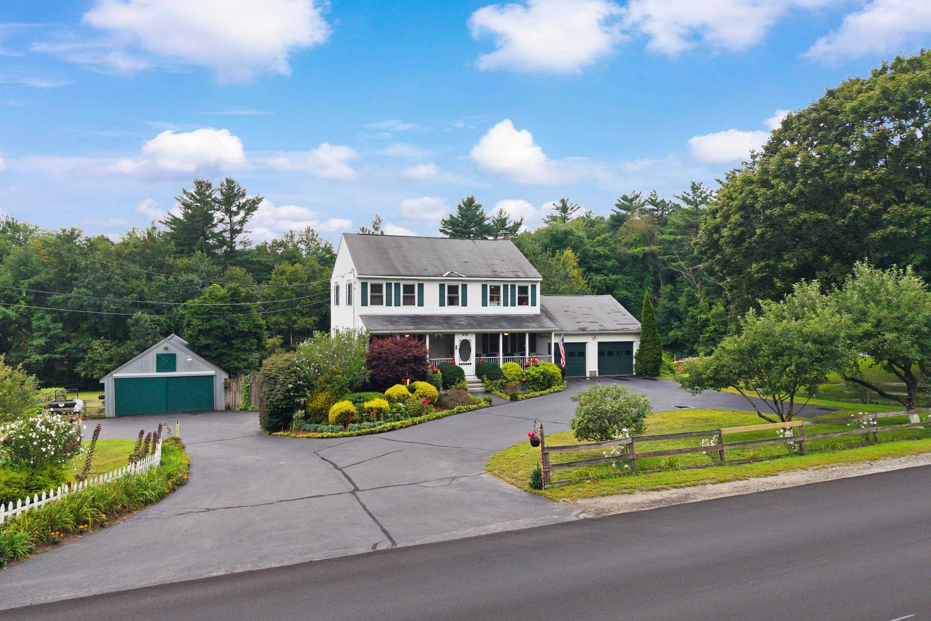 438 Pembroke St, Pembroke, NH 03275