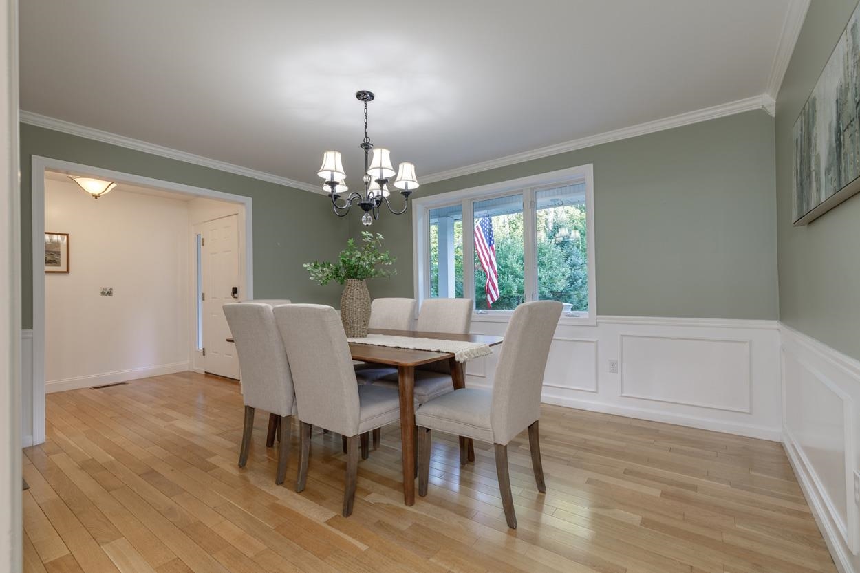 Spacious Dining Room