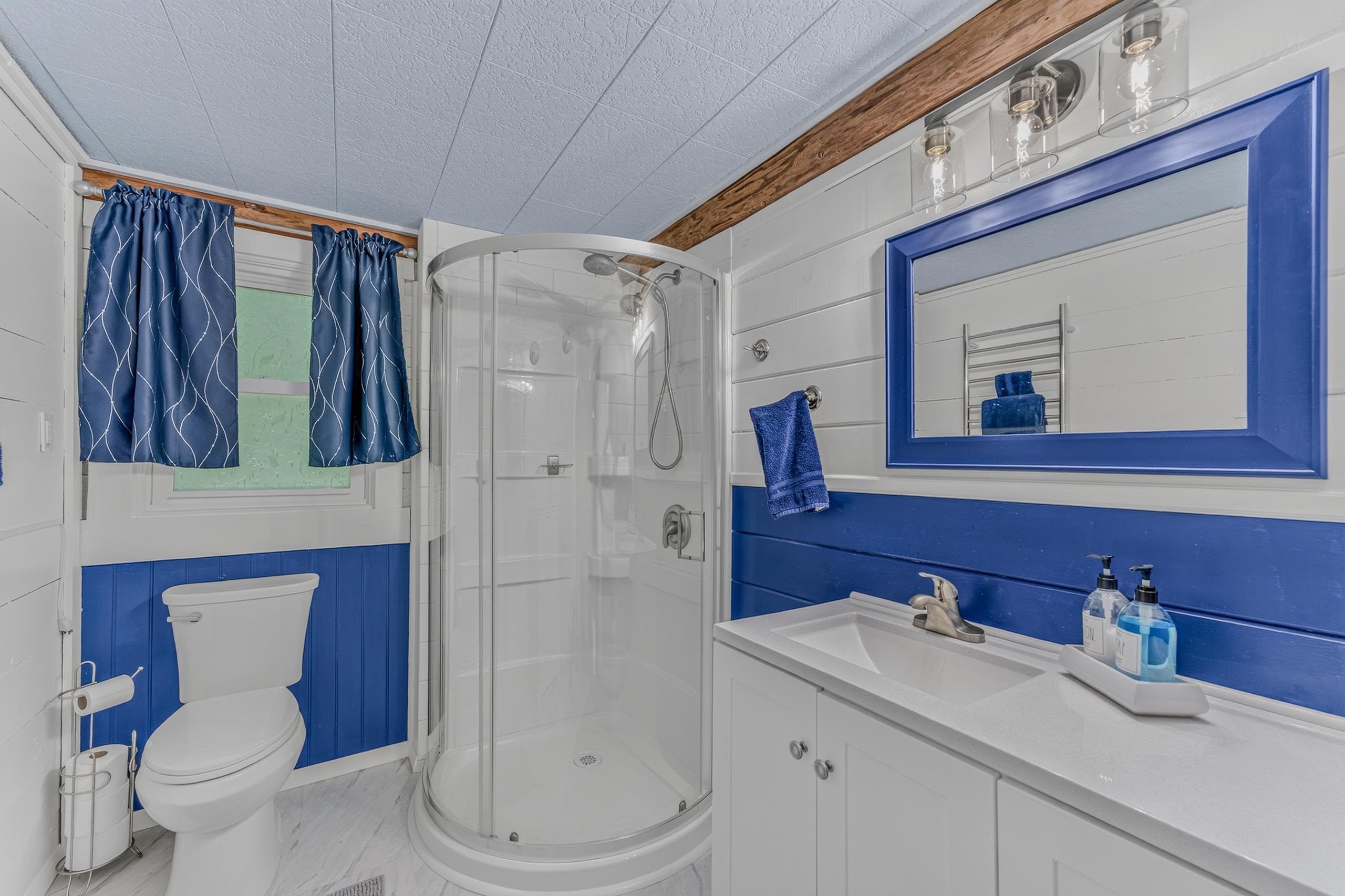 1st Floor Bathroom