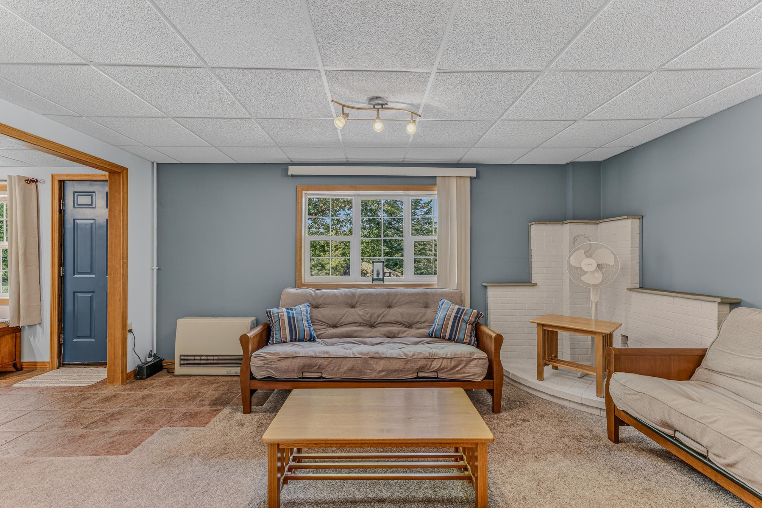 189 Plain Rd, Bath, NH 03740