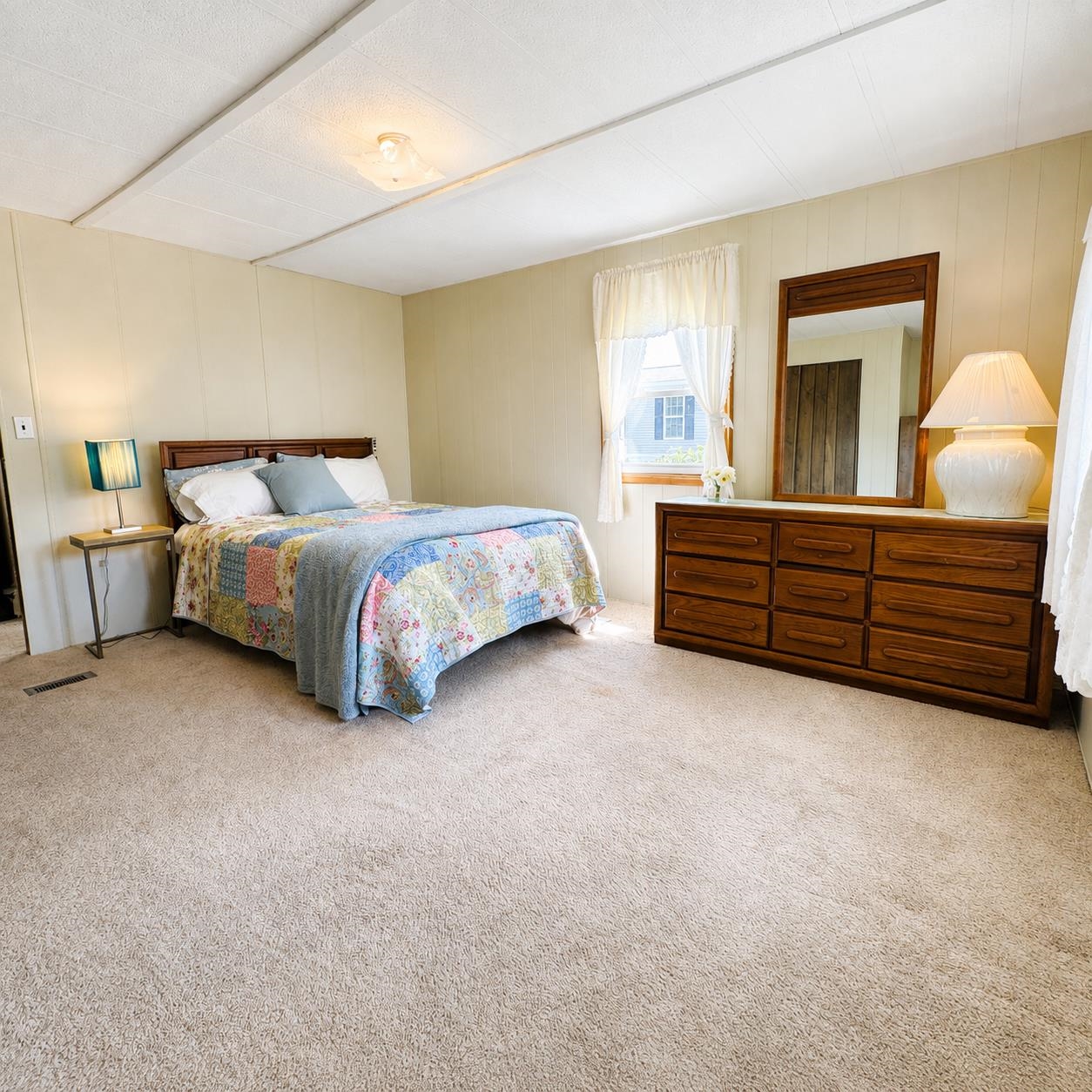149 Garden St, Seabrook, NH 03874