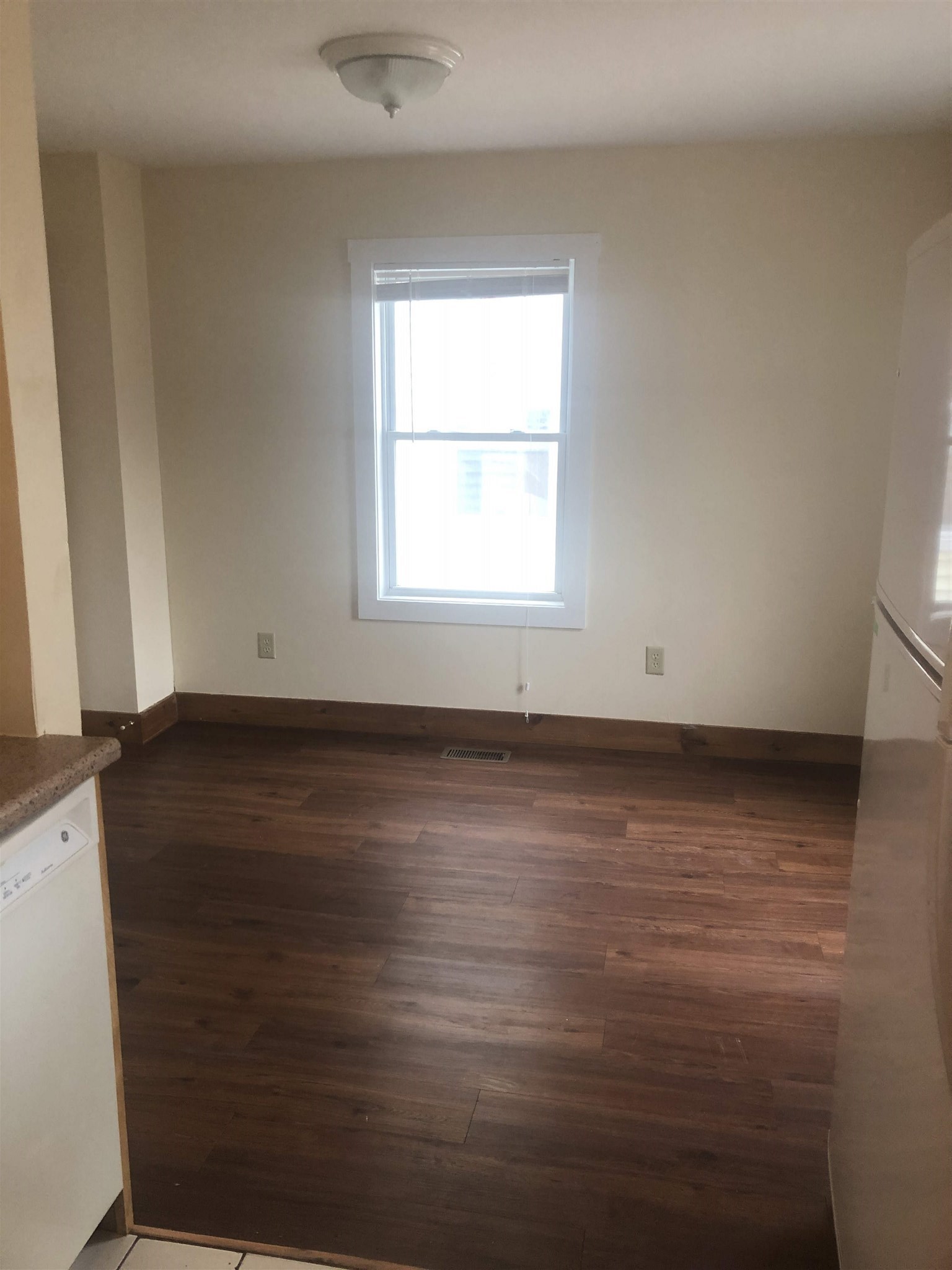 17 Elm Ct, Portsmouth, NH 03801