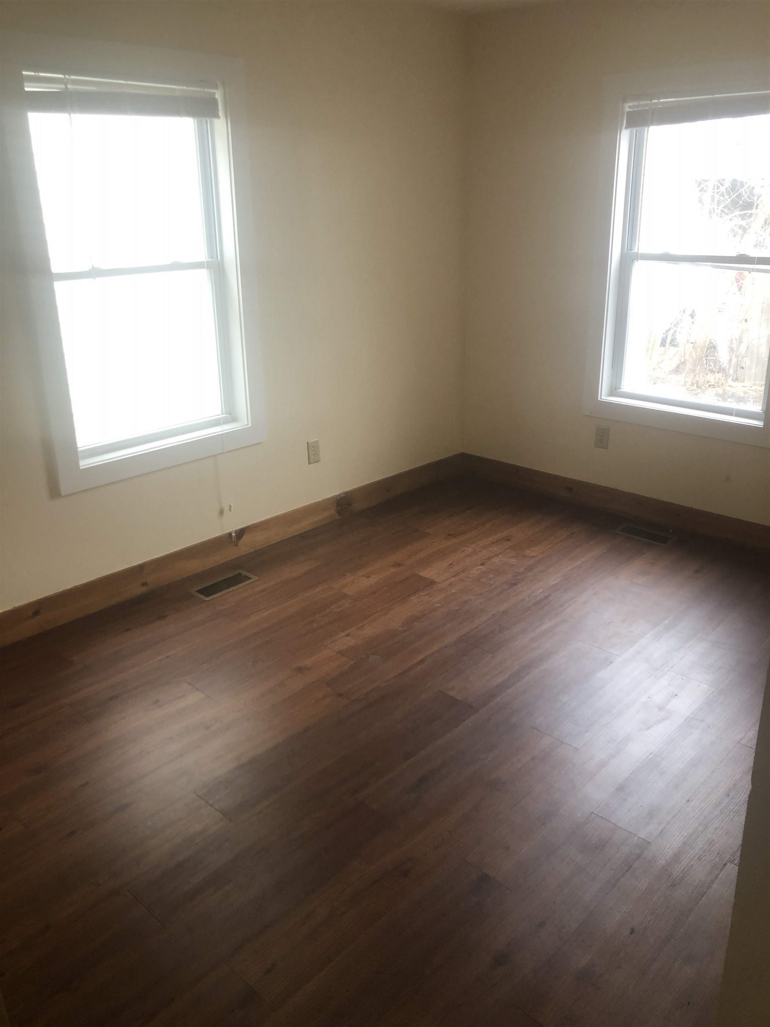 17 Elm Ct, Portsmouth, NH 03801