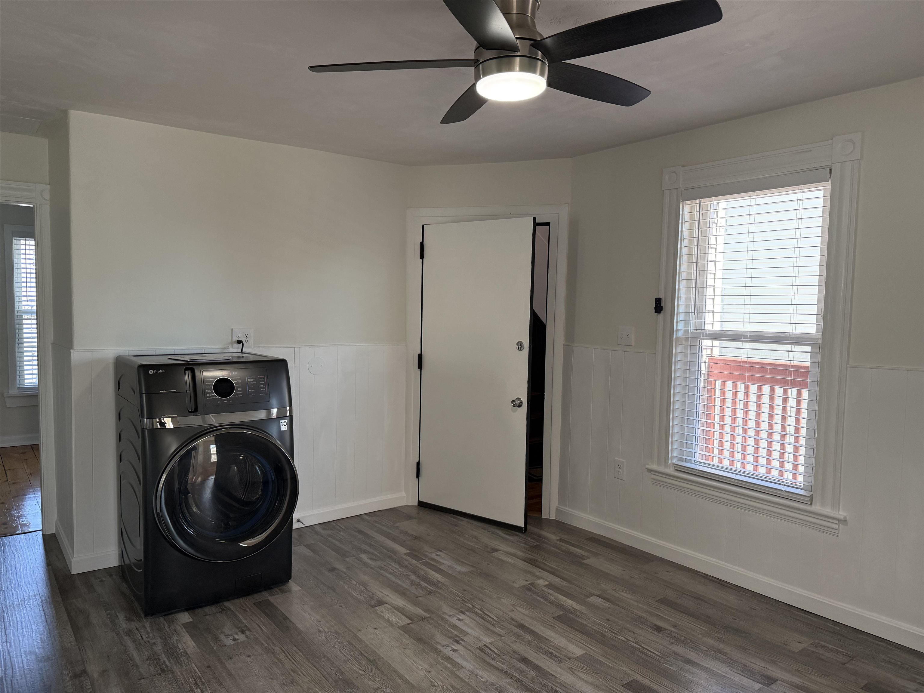 201 Cartier St #1, Manchester, NH 03102