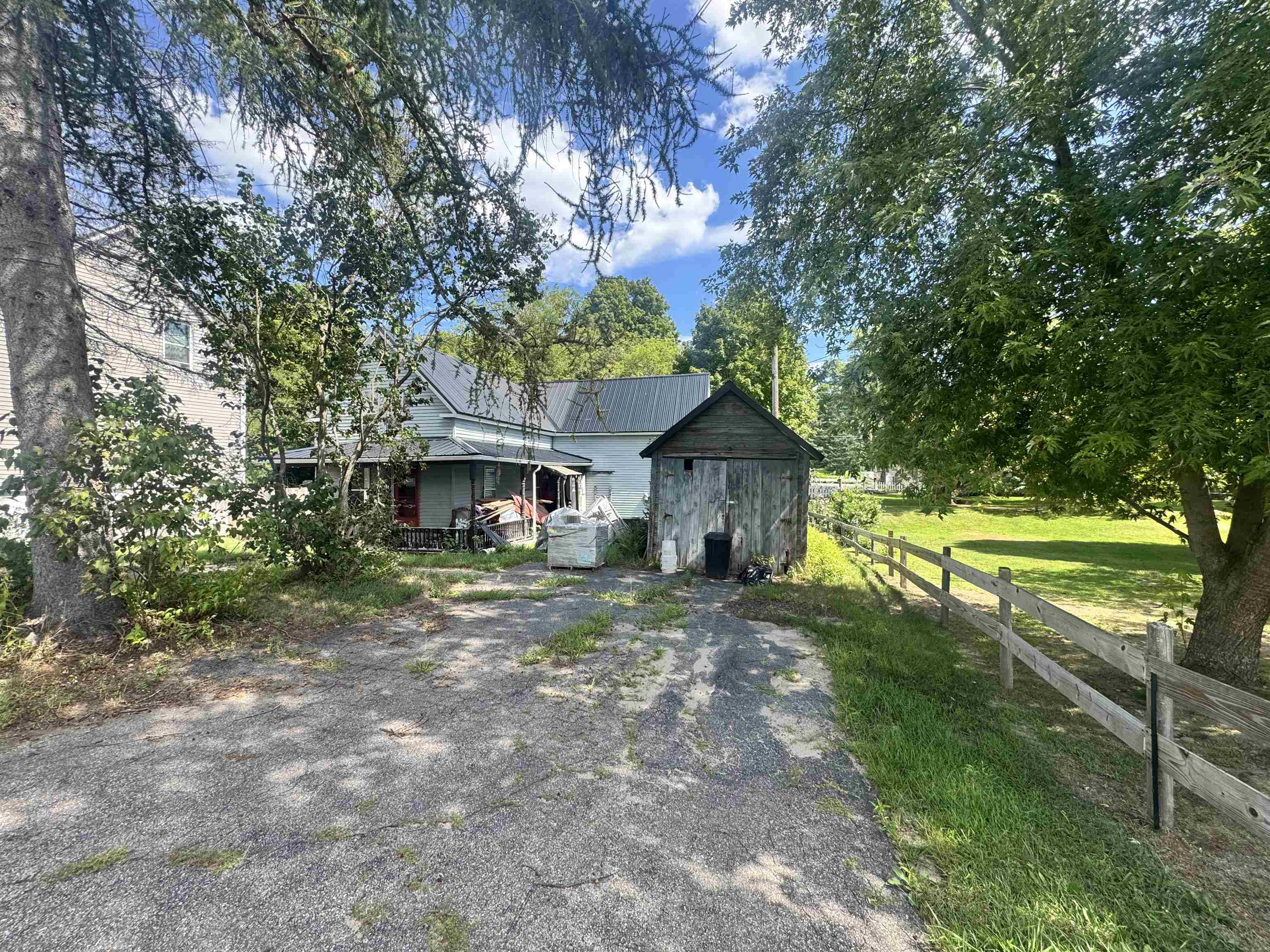 25 Mill St, Ashland, NH 03217