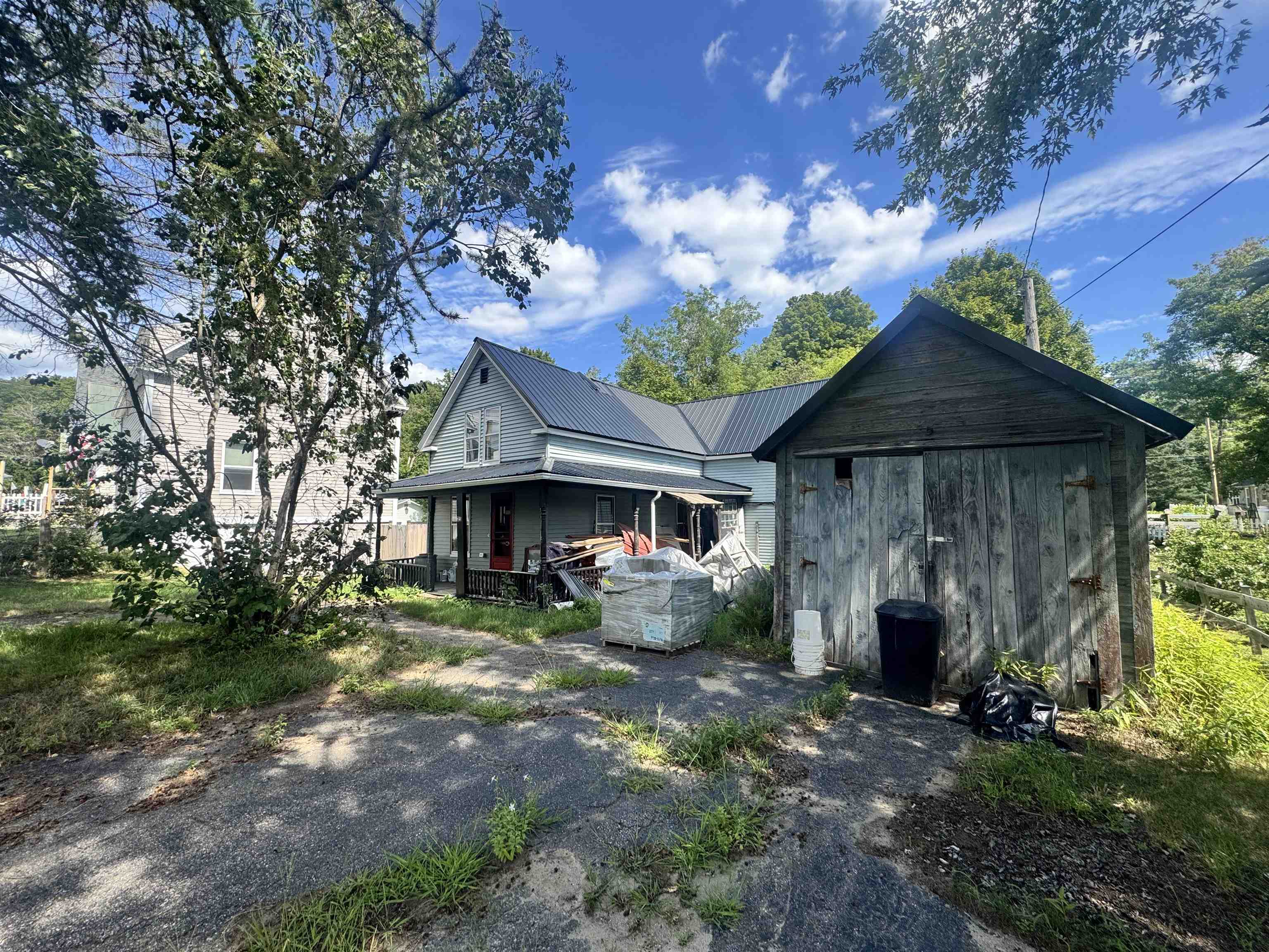 25 Mill St, Ashland, NH 03217