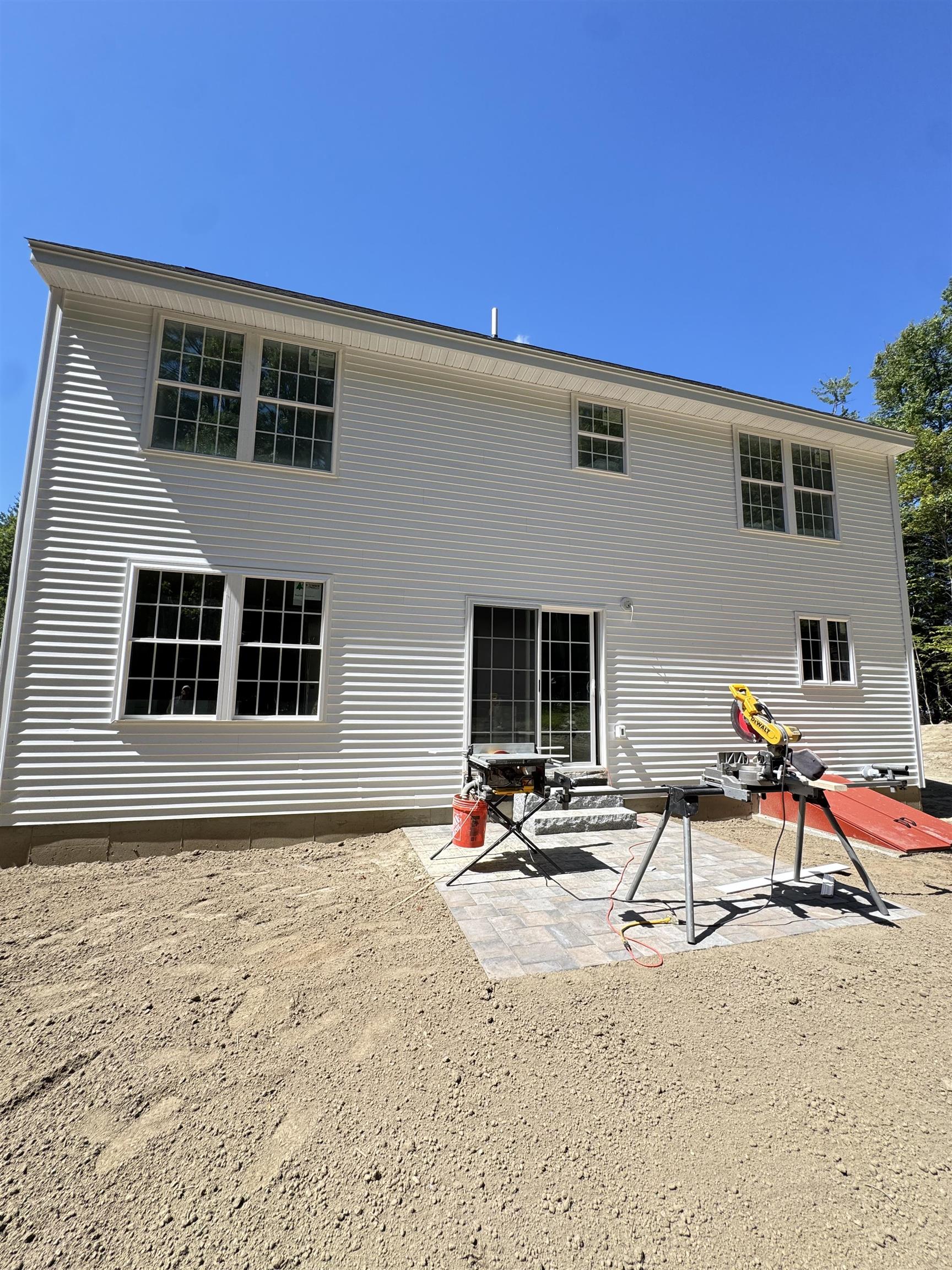 5 Green Ridge Rd, Antrim, NH 03440