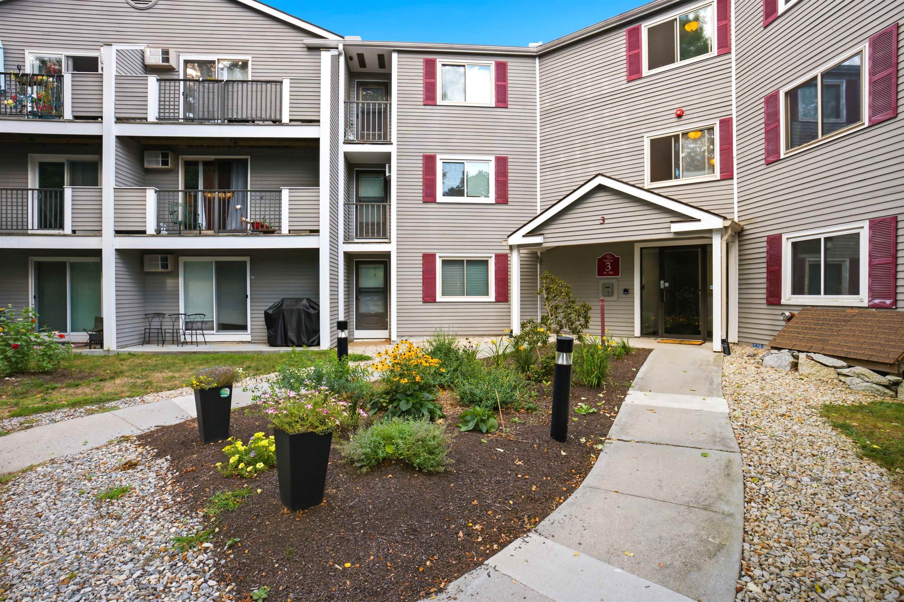 120 Fisherville Rd #141, Concord, NH 03303