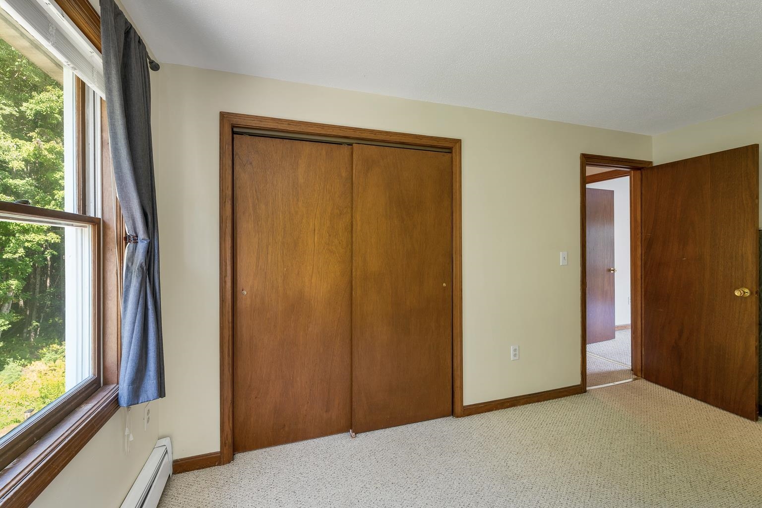 330 Academy Rd, Pembroke, NH 03275