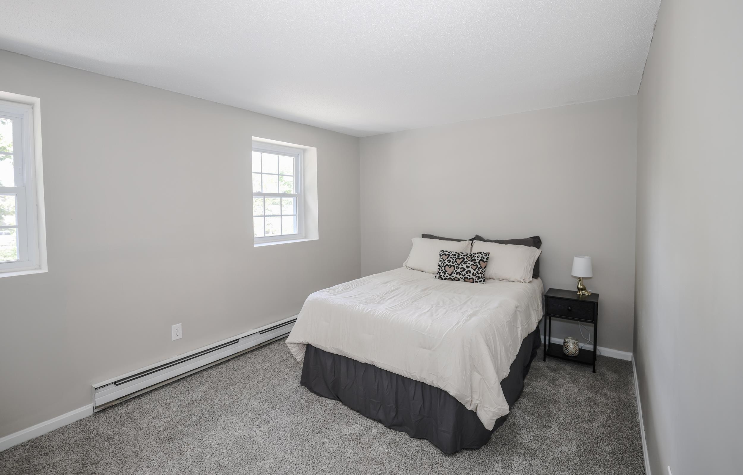 Photo 22 of 36