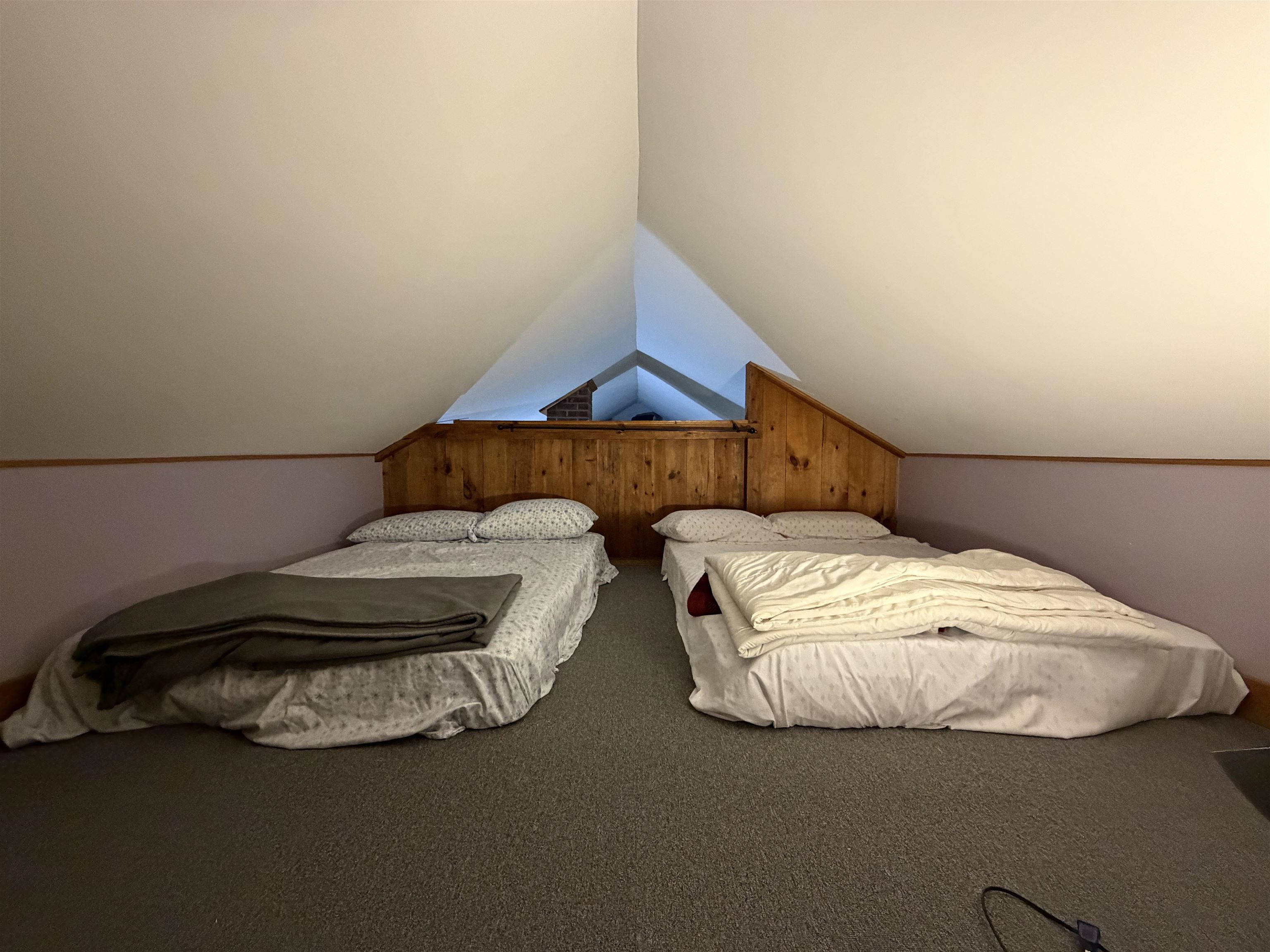 22 Twin Mountain Rd, Whitefield, NH 03598