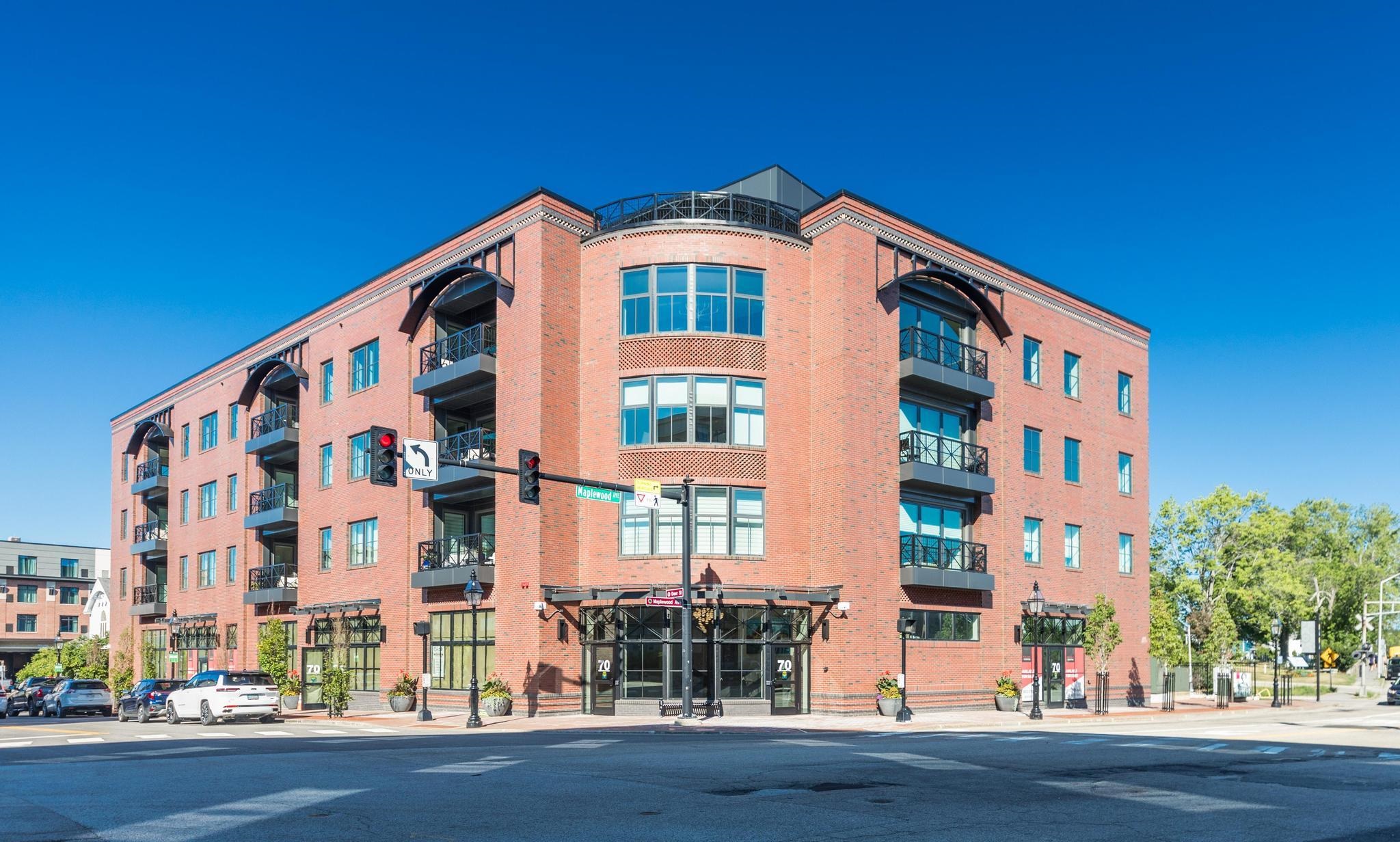 70 Maplewood Ave #403, Portsmouth, NH 03801