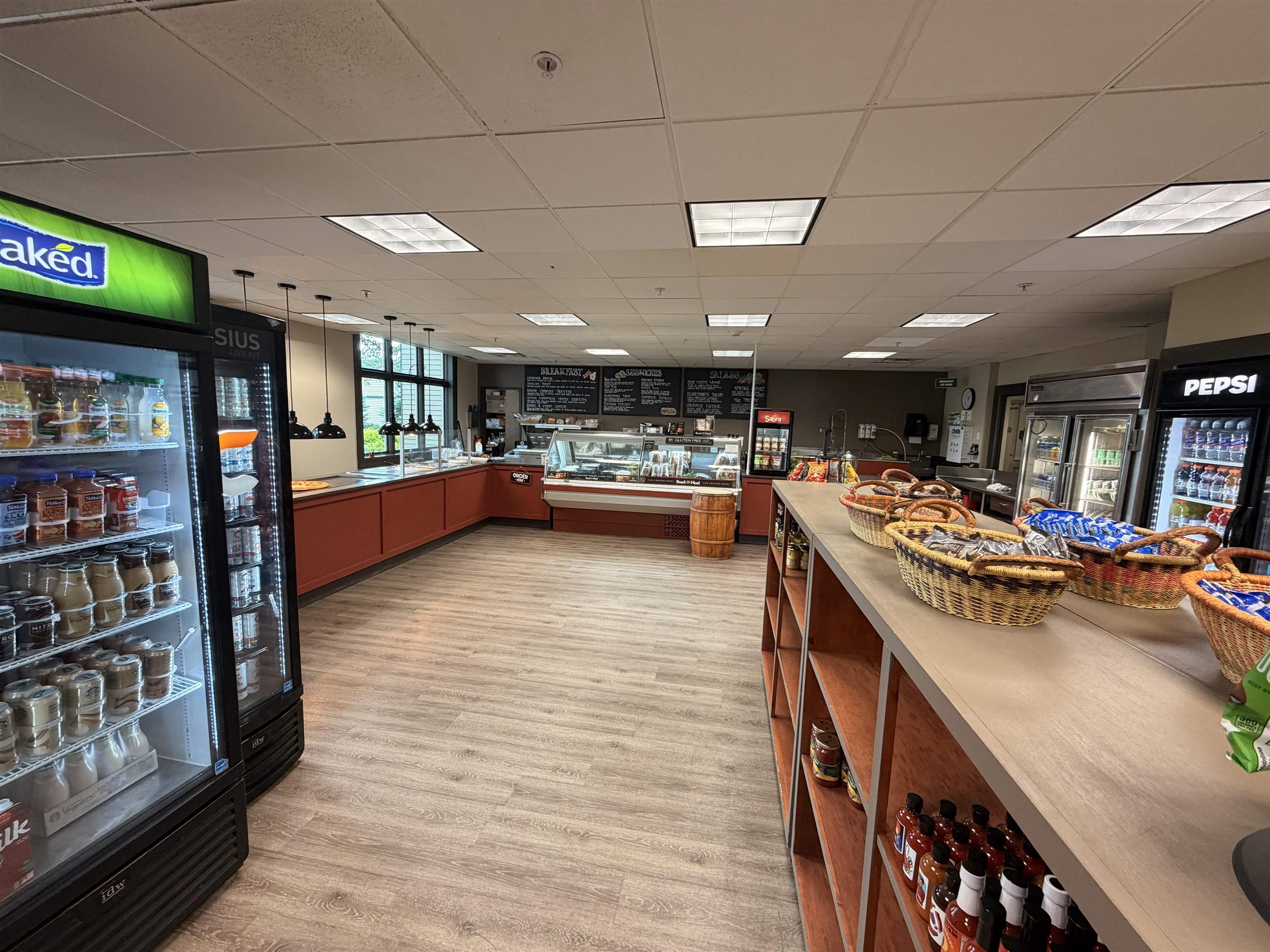 Grand Country Deli 26029353