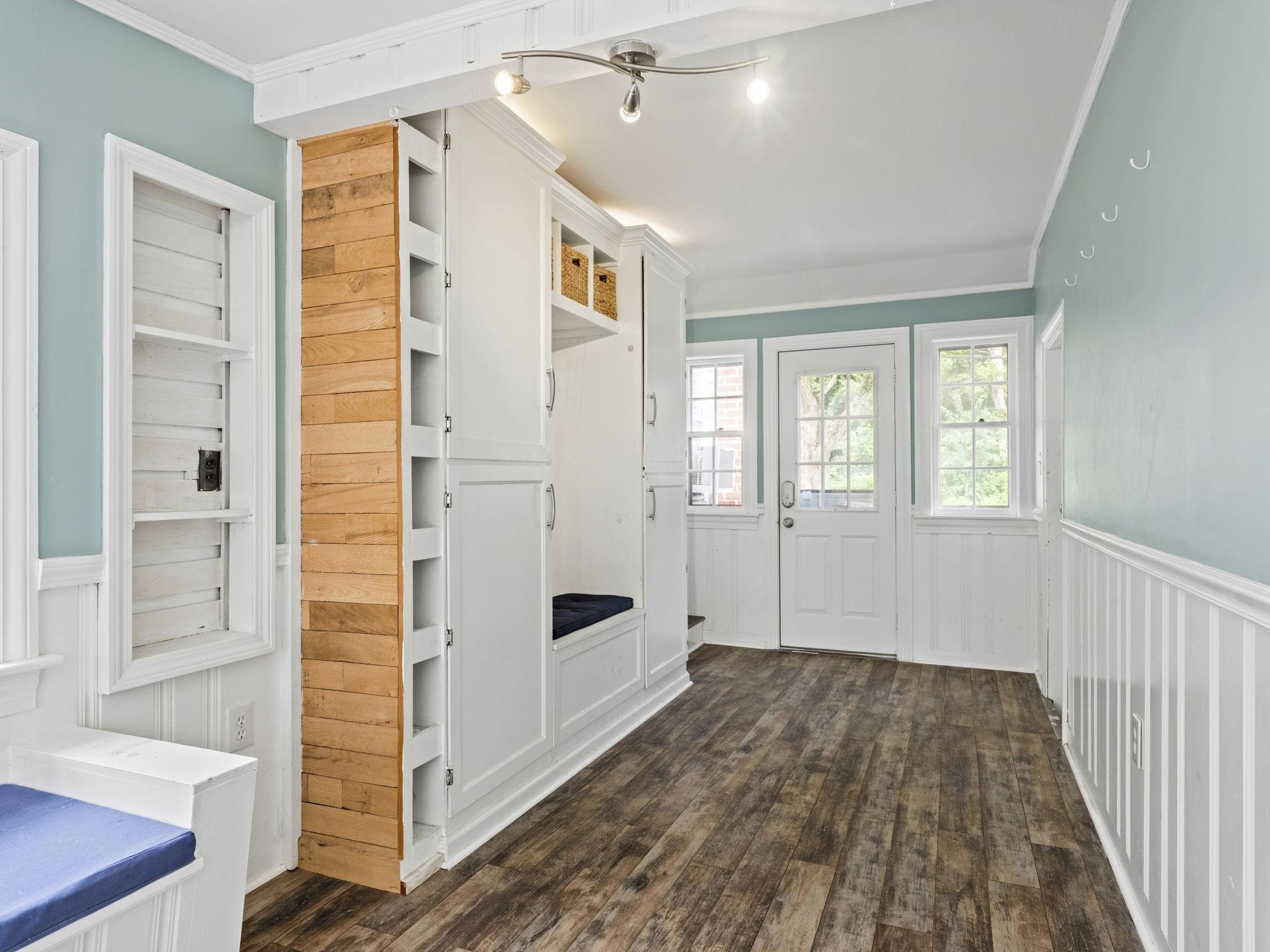 10 Pond St, Salem, NH 03079