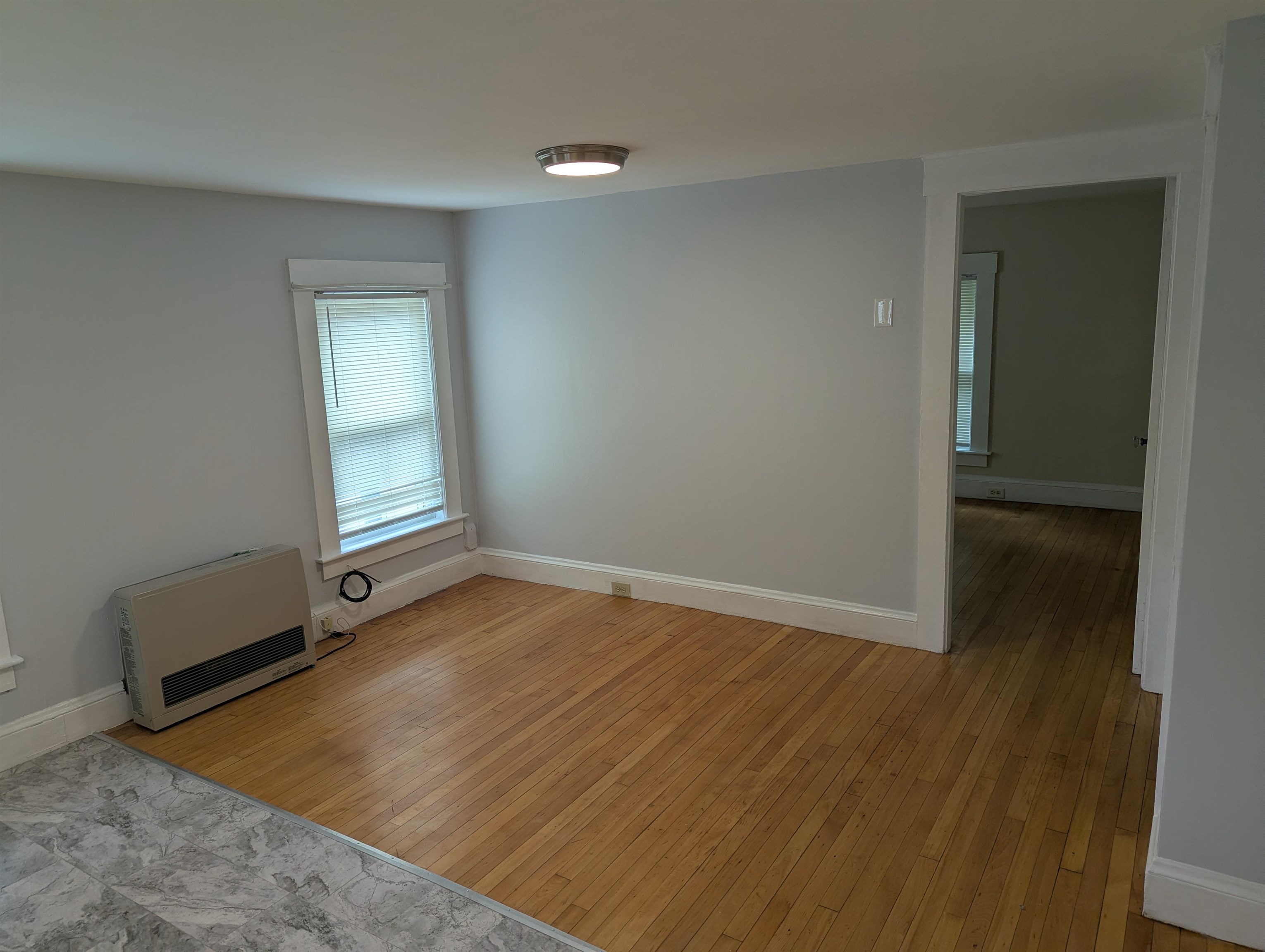 7 Mitchell Pl, Laconia, NH 03246