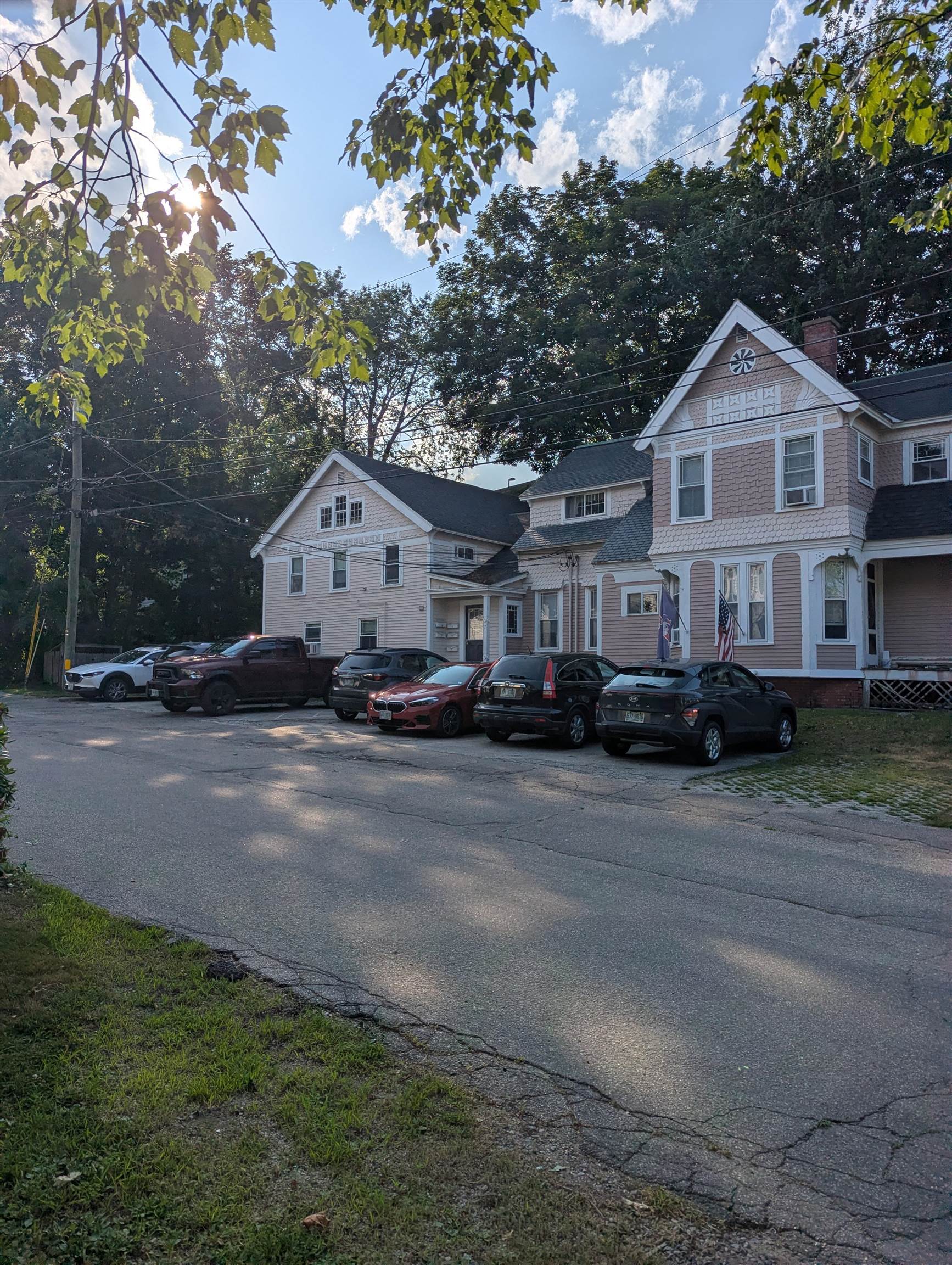 7 Mitchell Pl, Laconia, NH 03246