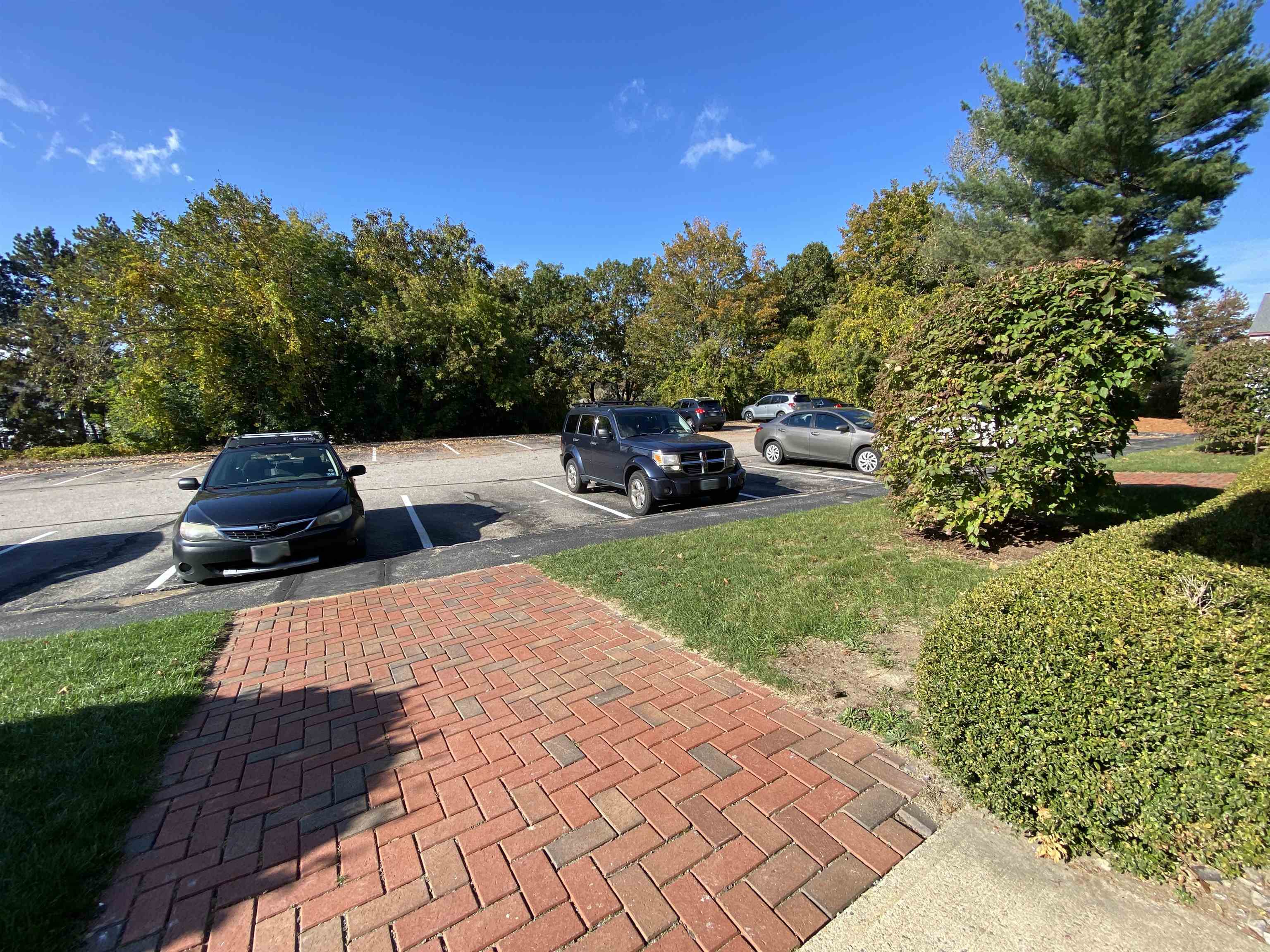Photo 19 of 40