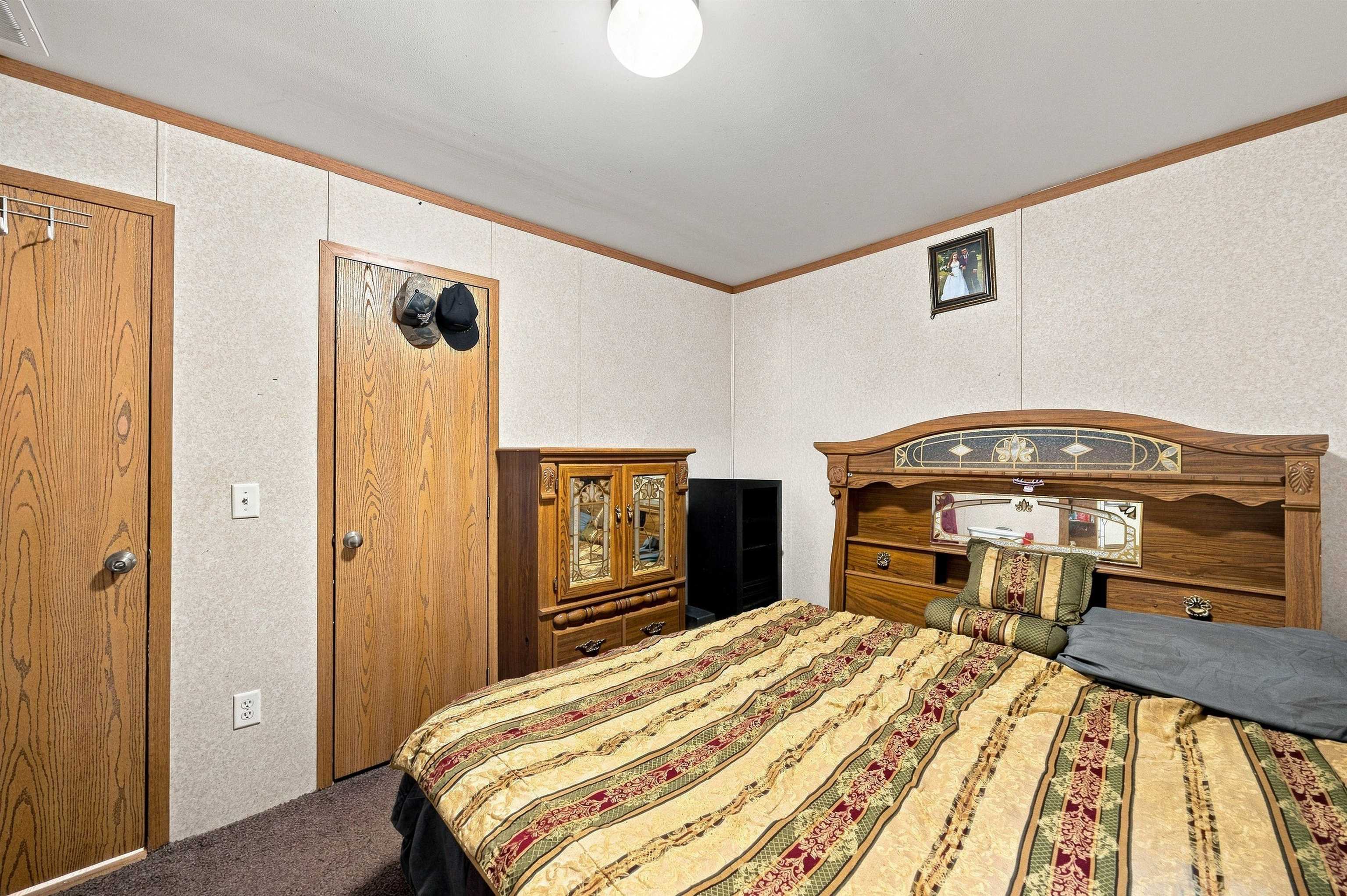 35 Thompson Rd, Pittsfield, NH 03263