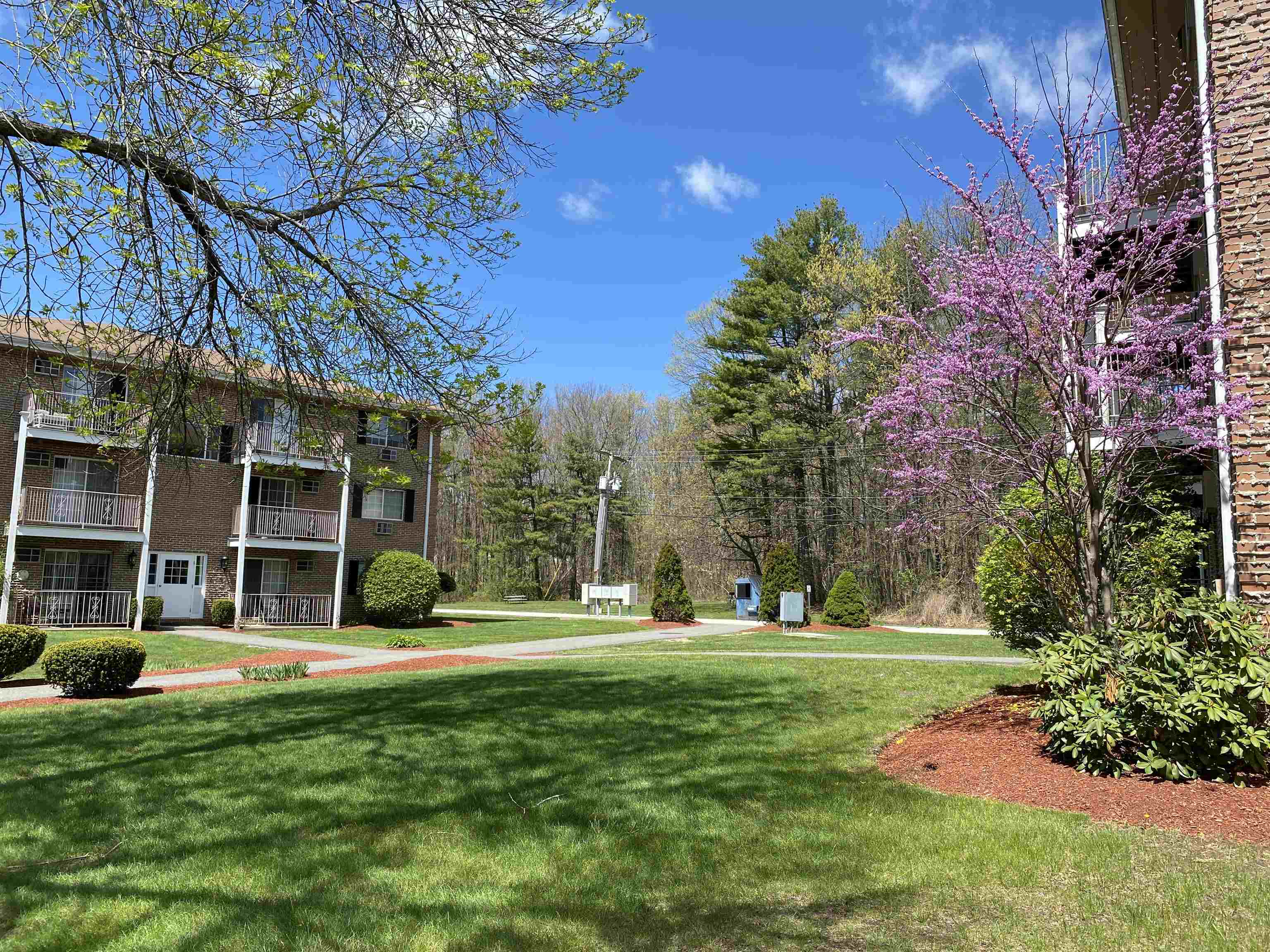 385 Huse Rd #37, Manchester, NH 03103