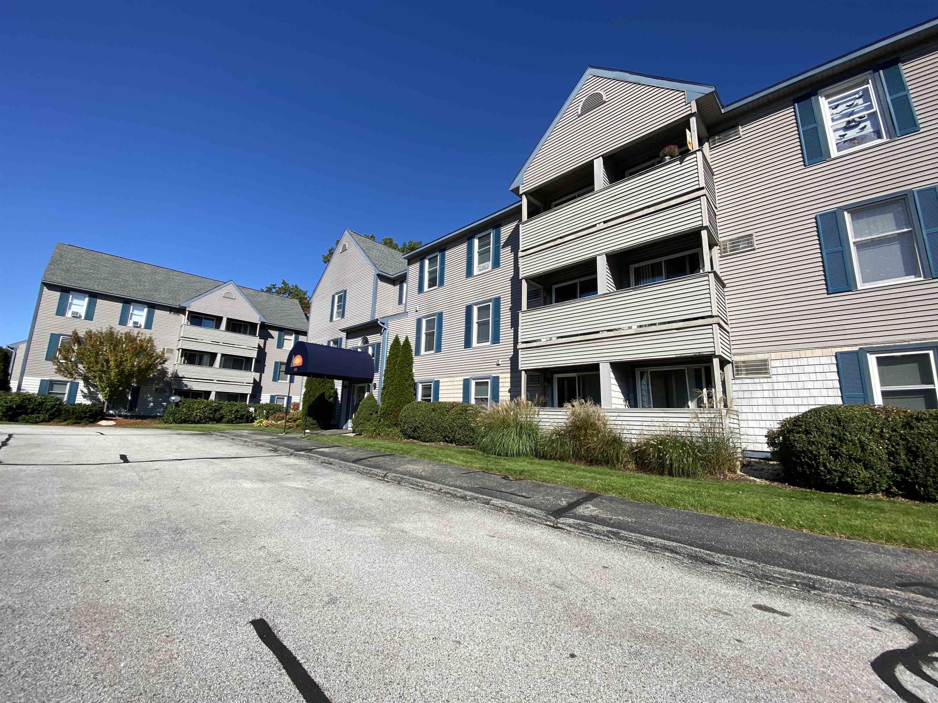 147 Eastern Ave #104, Manchester, NH 03104