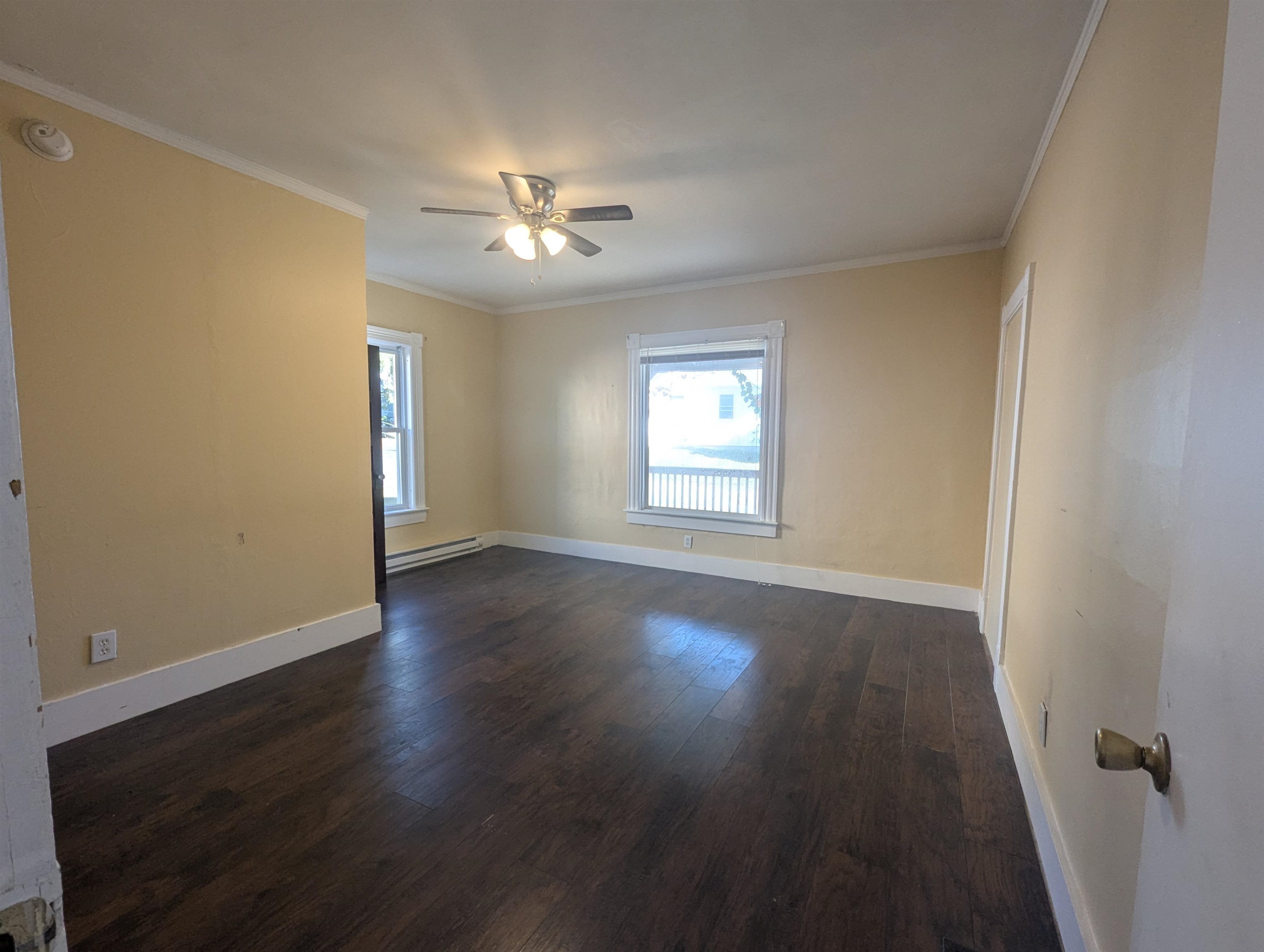 20 Chellis St #1, Claremont, NH 03743