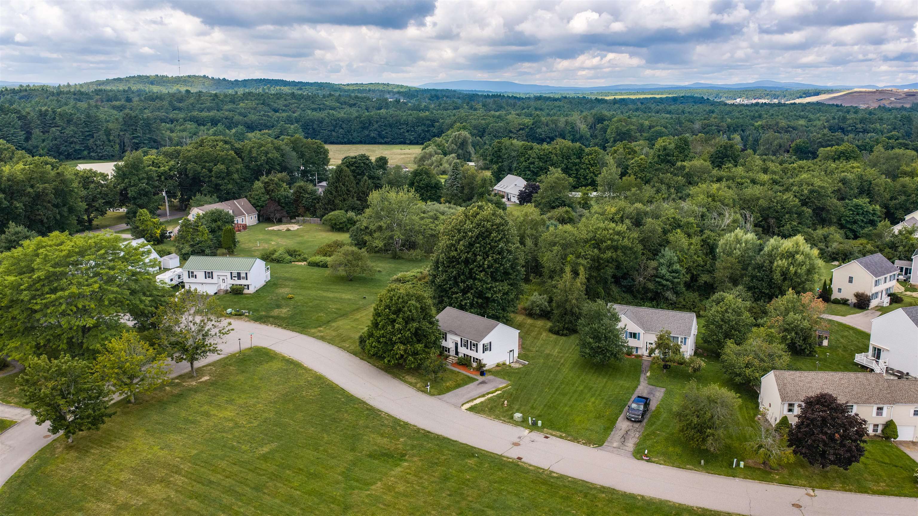 8 Cornerstone Dr, Dover, NH 03820