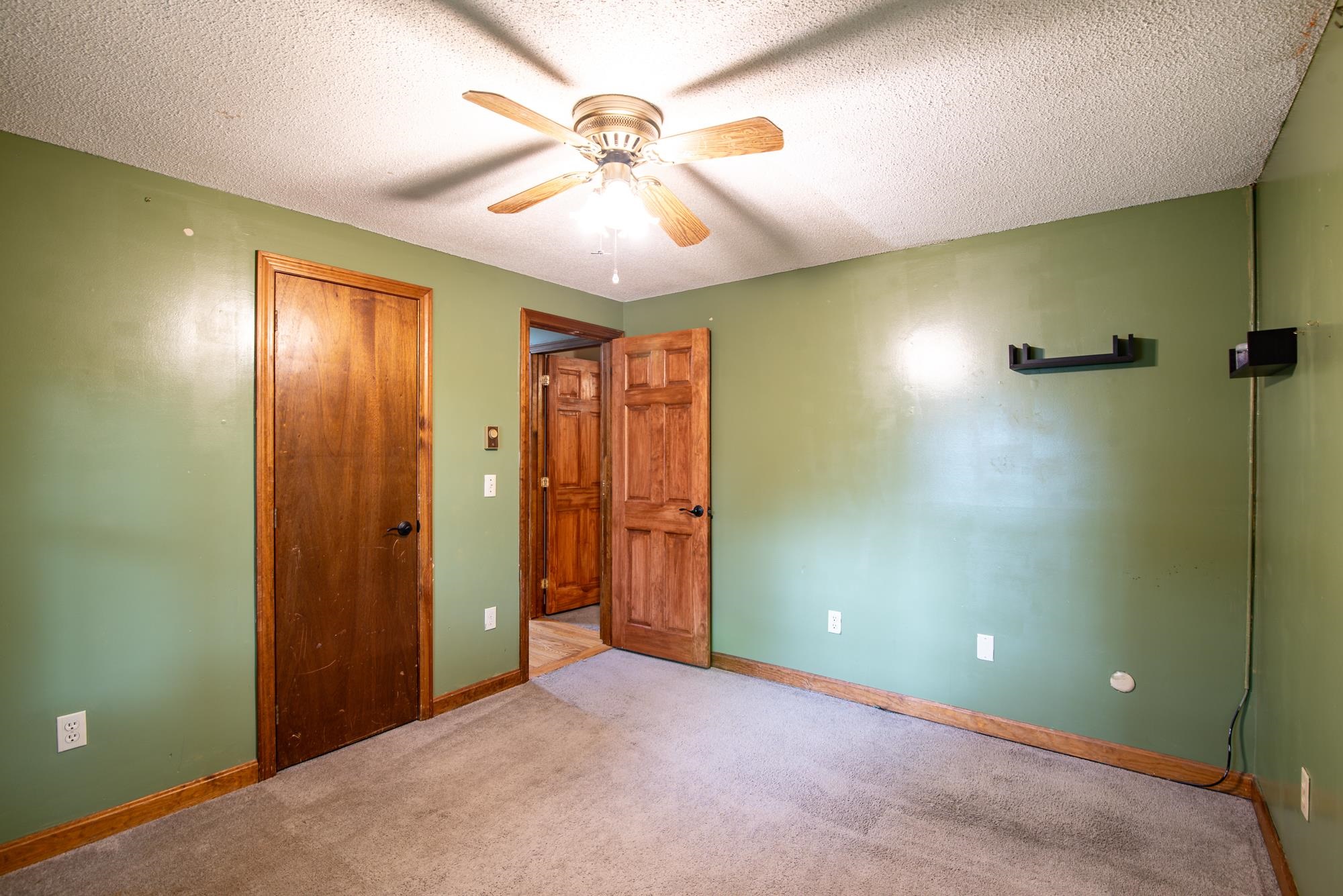 4 Birchwood Ave, Rochester, NH 03867