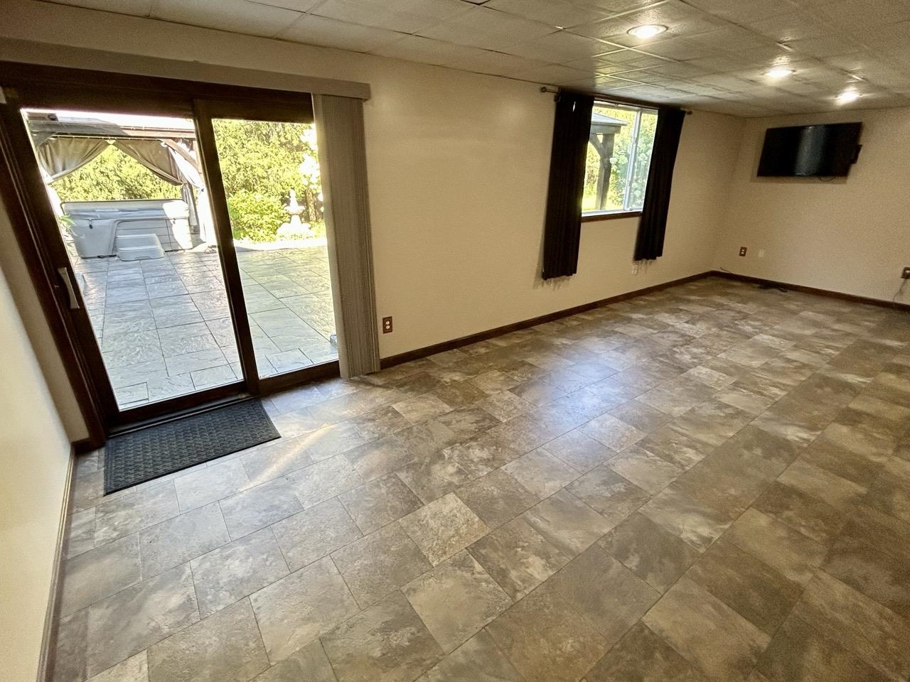 Lower-Level Finished Space
