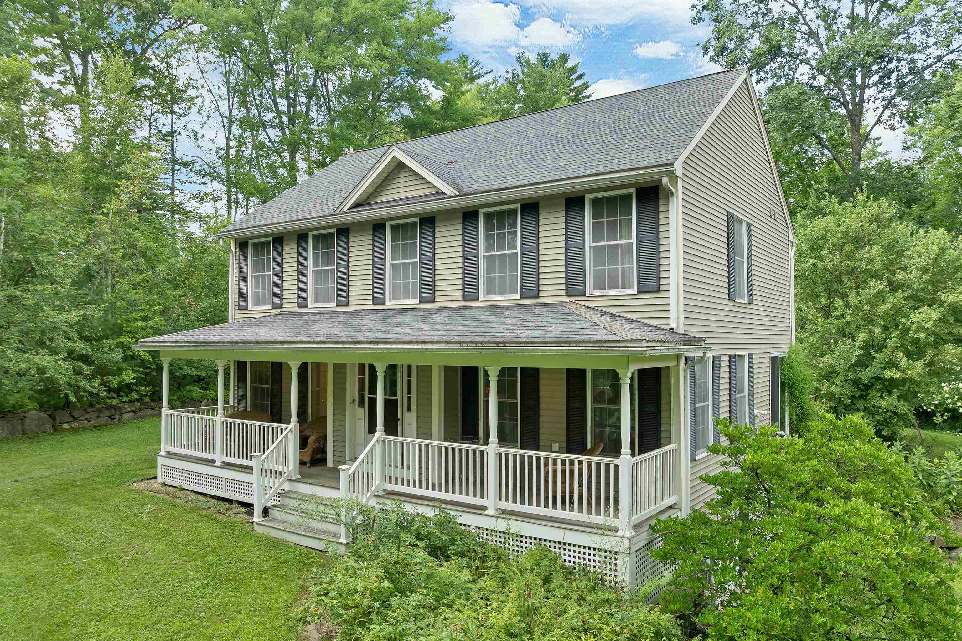 2100 - 2102 Dover Rd, Epsom, NH 03234