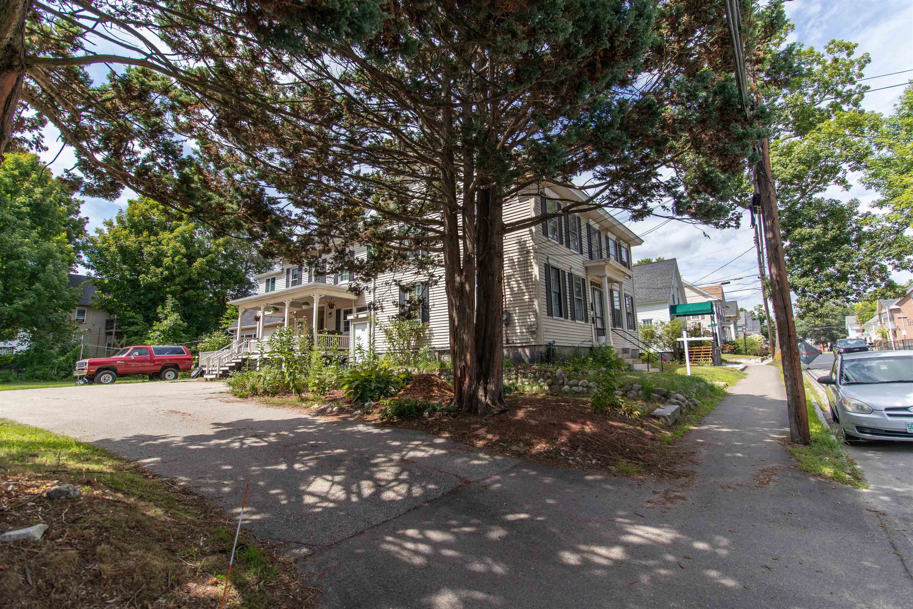 68 South State St, Concord, NH 03301