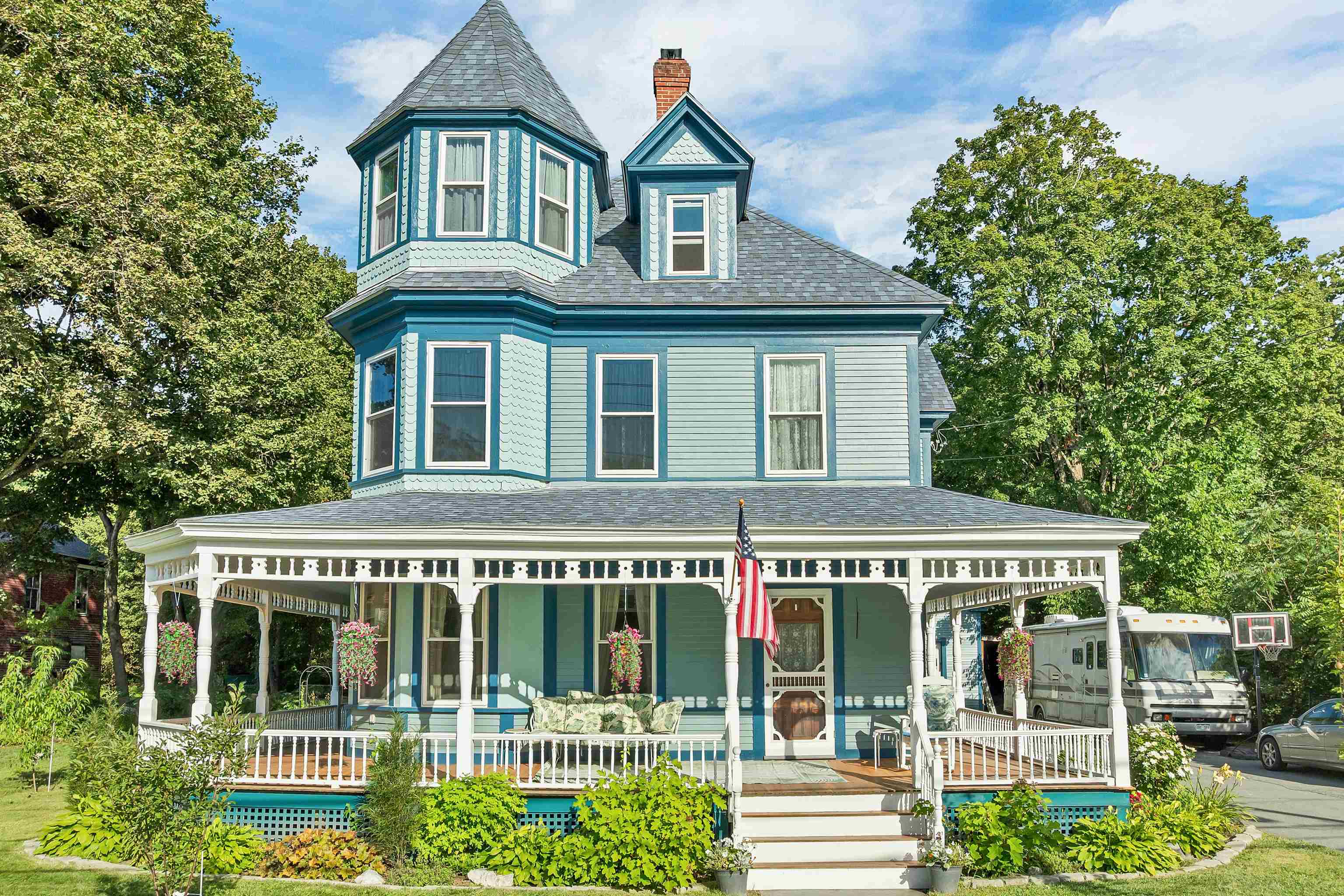 7 Main St, Alstead, NH 03602