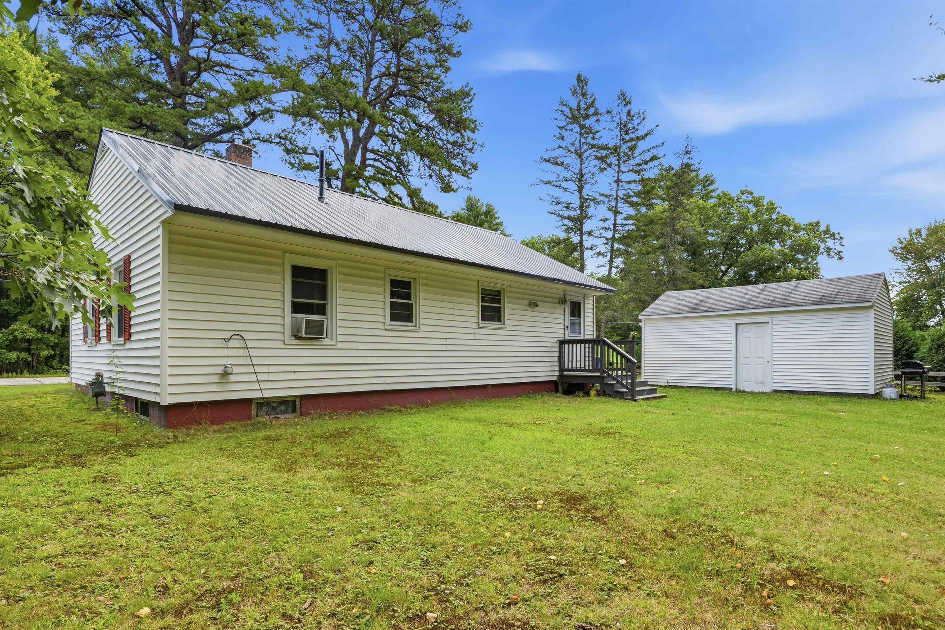 222 Airport Rd, Concord, NH 03301
