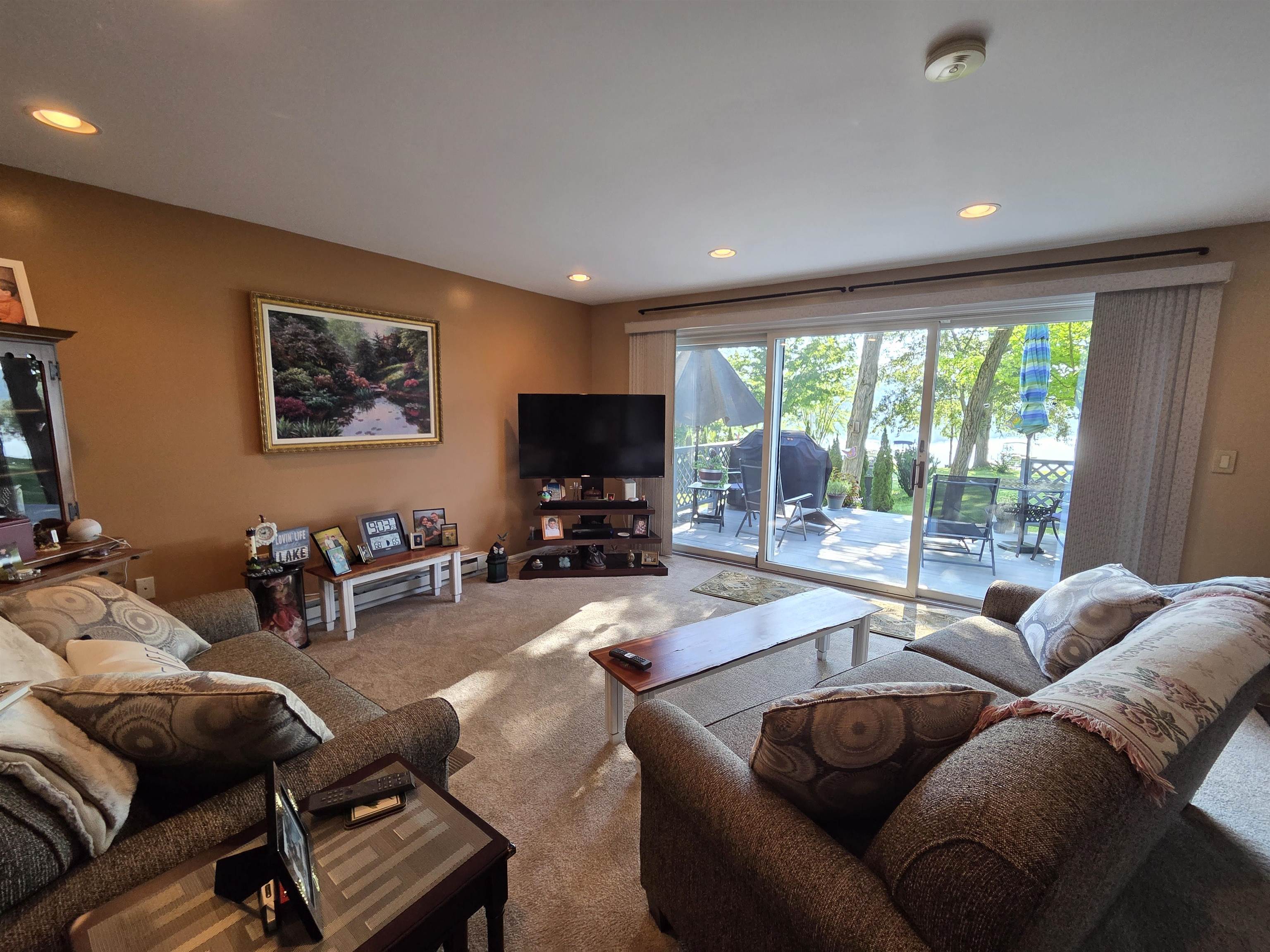 33 Landing Rd #2, Enfield, NH 03748