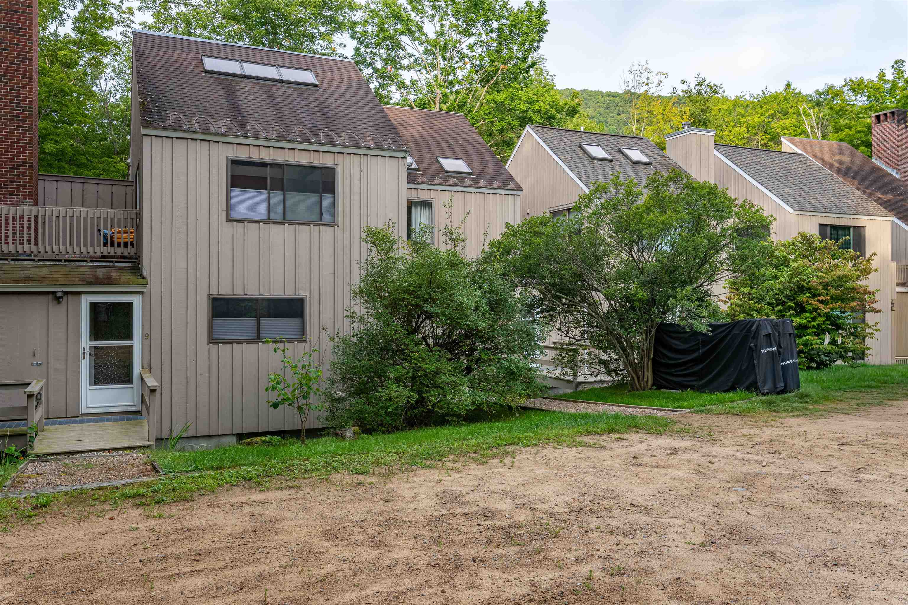 Photo 2 of Townhouse for sale at 47 Dana Pl Rd #8, Jackson, NH 03846 | MLS# 5106058 | Listing updated on 2026-09-13