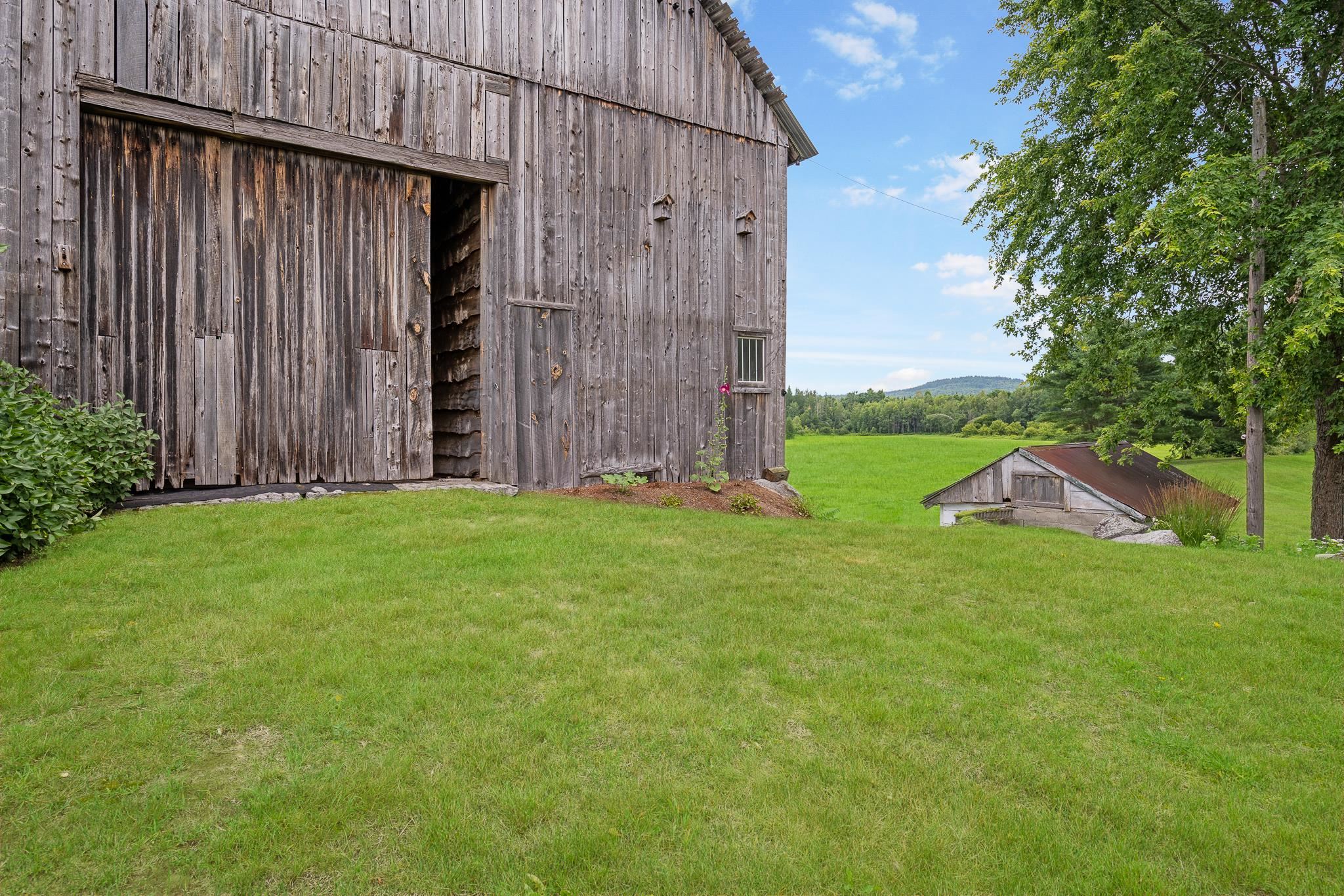 512 Elm St, Lancaster, NH 03584