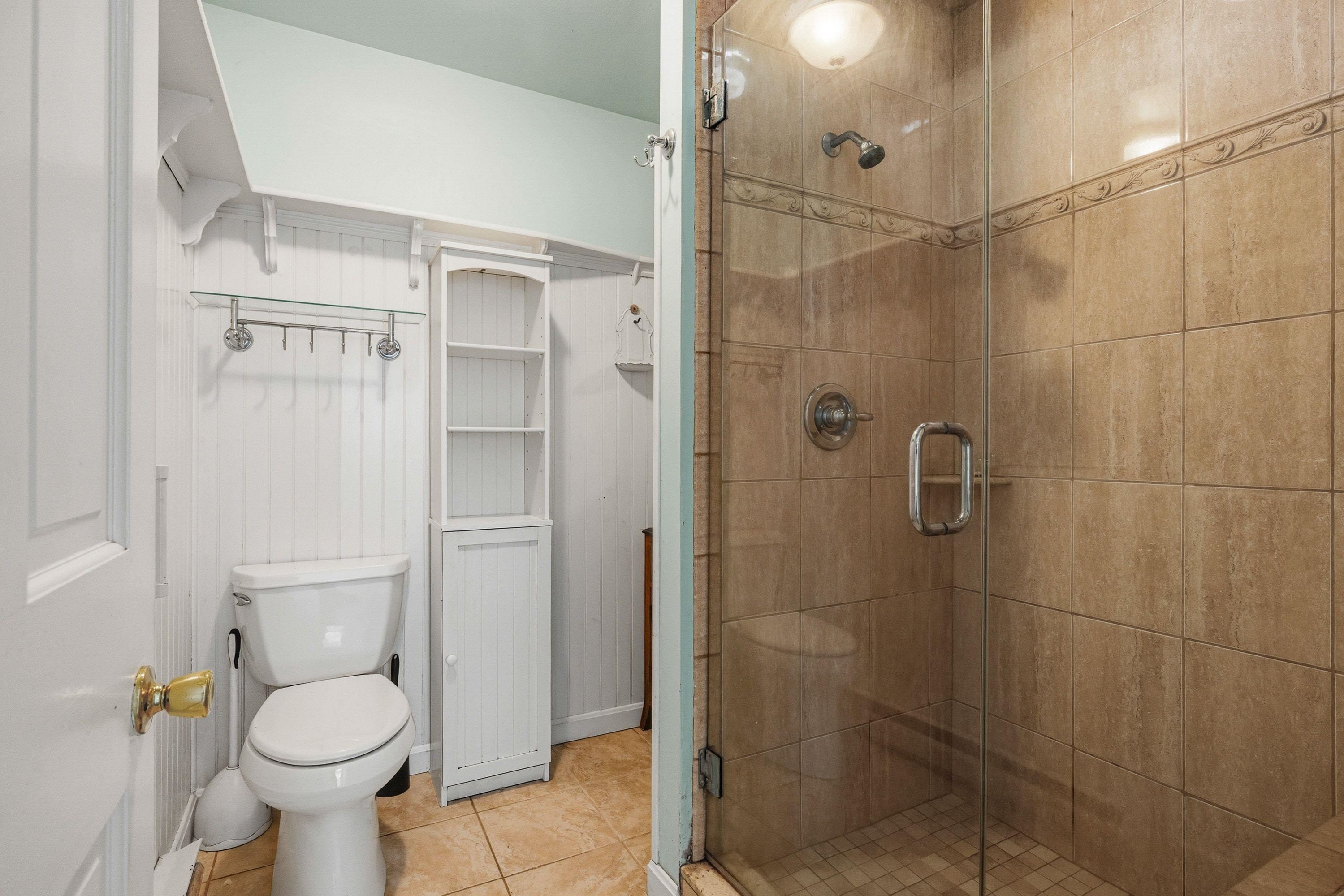 140 Pioneer Rd, Rye, NH 03870