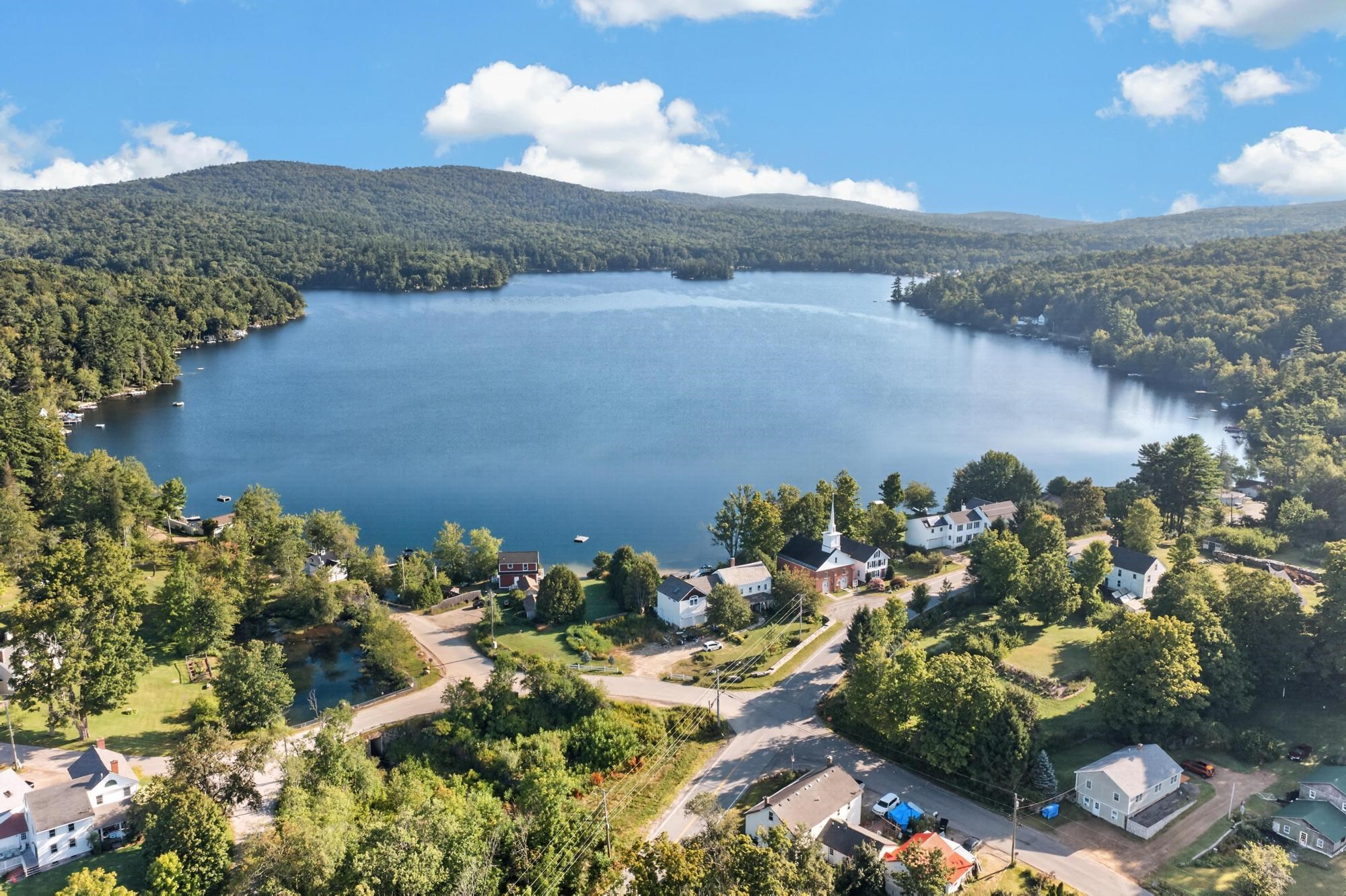 11 Old Towne Rd, Nelson, NH 03457