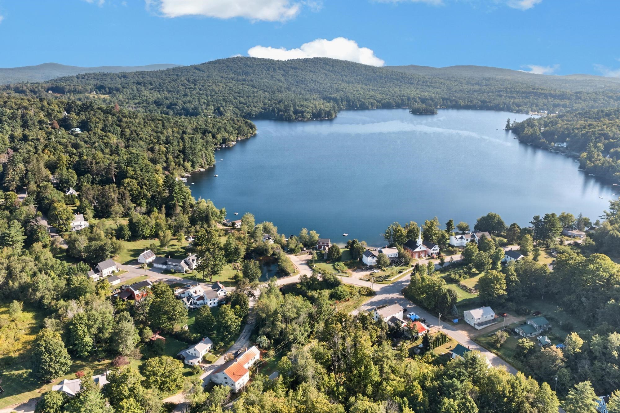 11 Old Towne Rd, Nelson, NH 03457