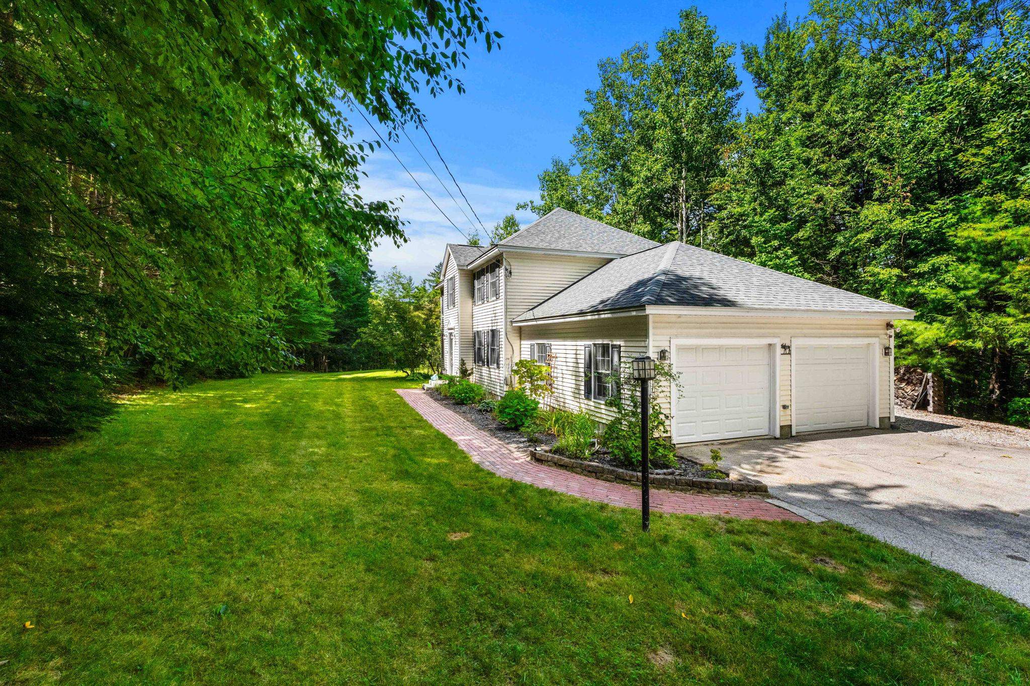 53 Captain Clark Hw, Wilton, NH 03086-5720