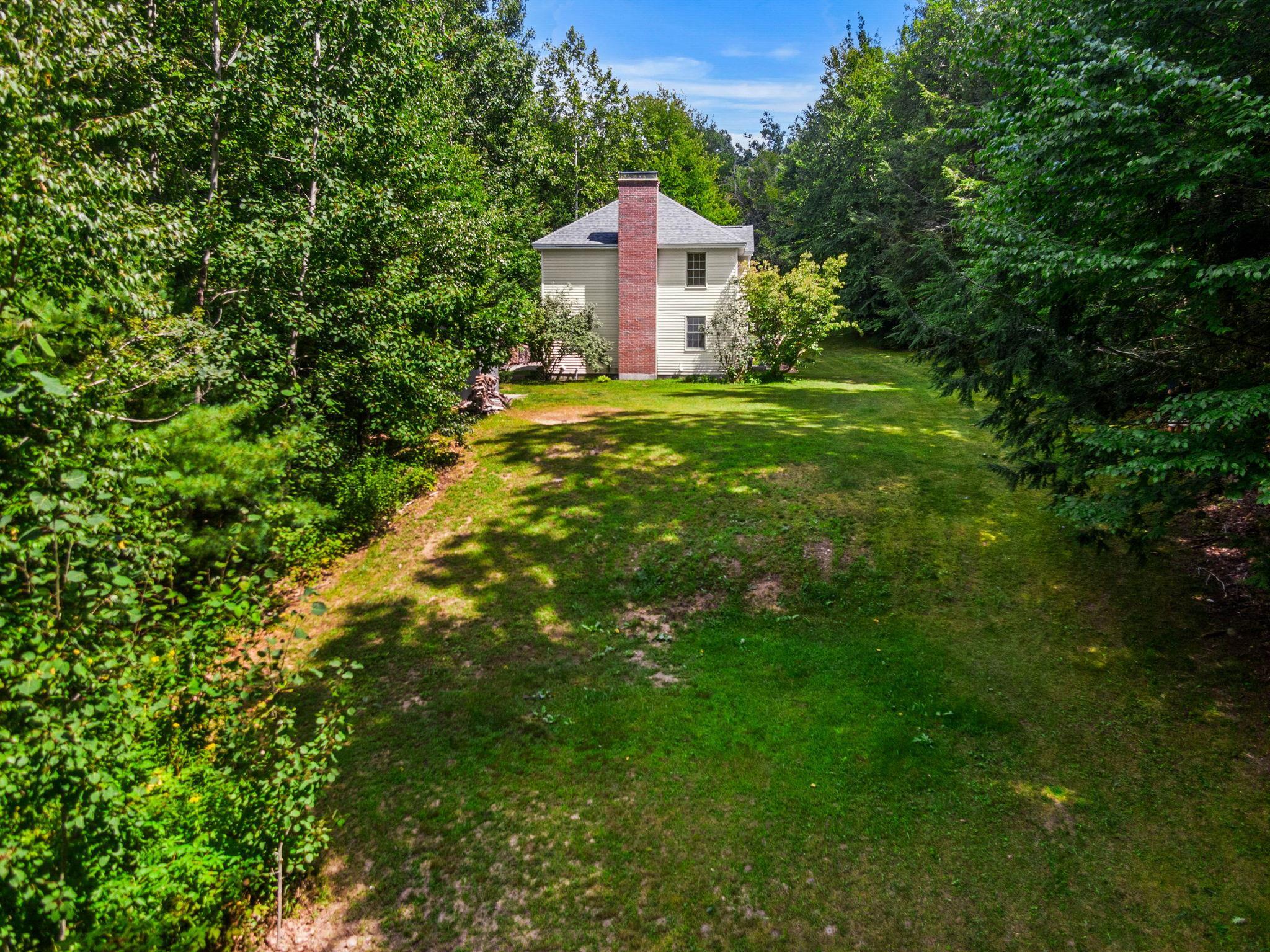 53 Captain Clark Hw, Wilton, NH 03086-5720
