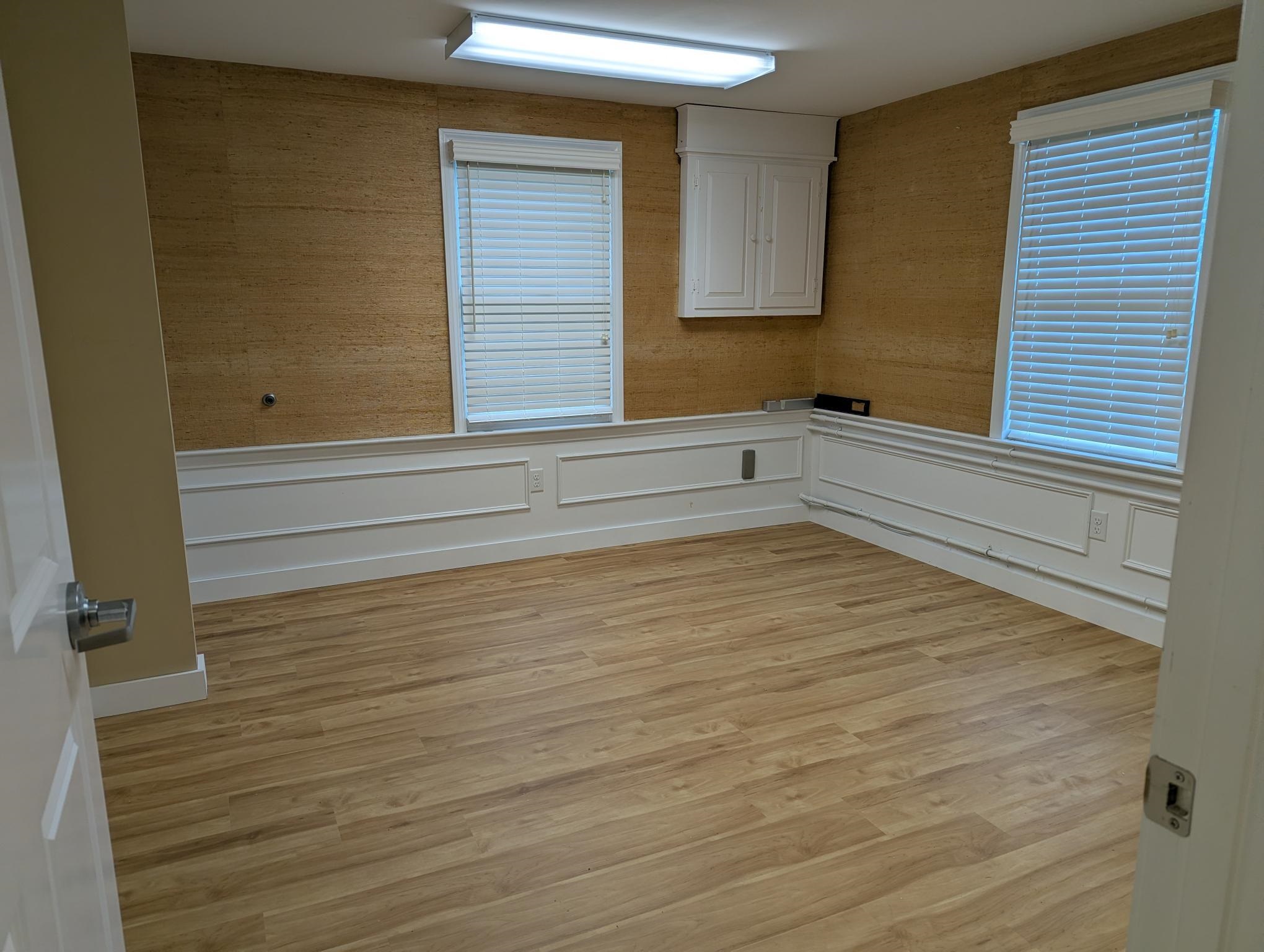 21 Goodnow St, Jaffrey, NH 03452