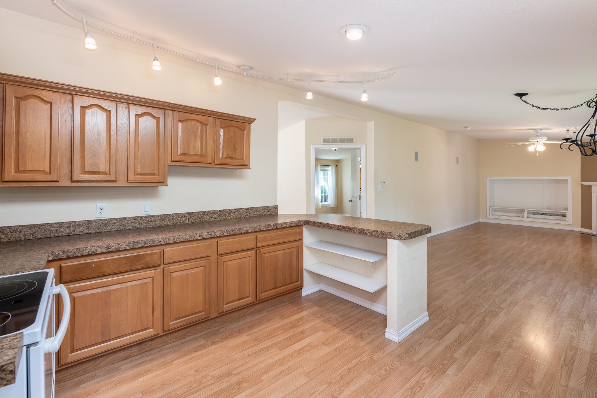 65 Osprey Rd, Alton, NH 03809