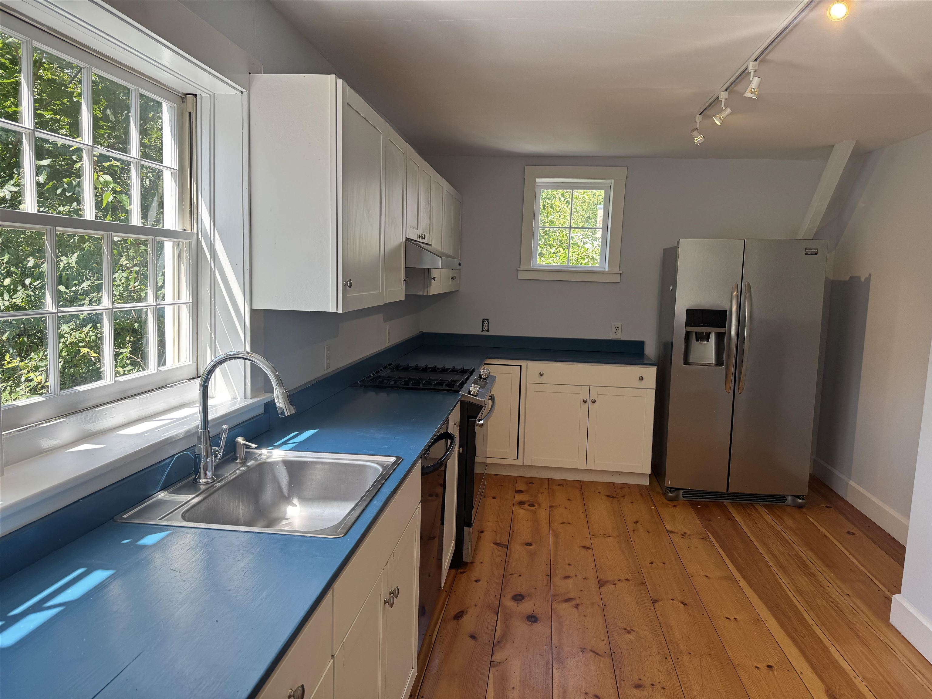 40A Powersbridge Rd #A, Peterborough, NH 03458