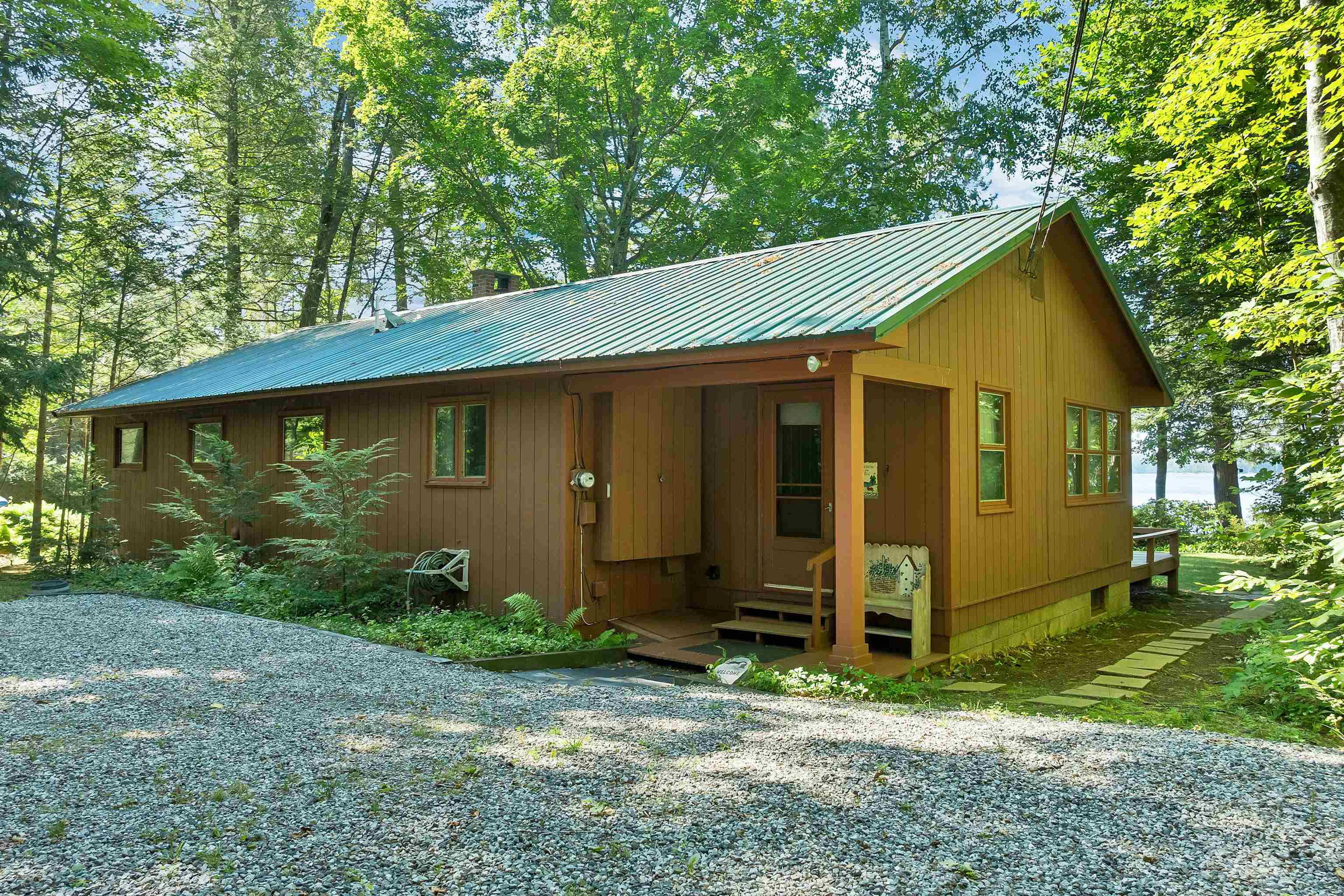 46 Ruppert Rd, Moultonborough, NH 03254