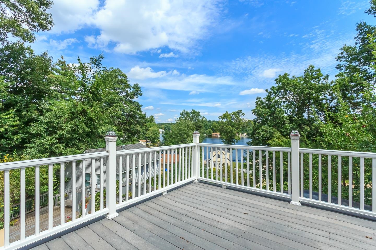 78 Shore Dr, Salem, NH 03079